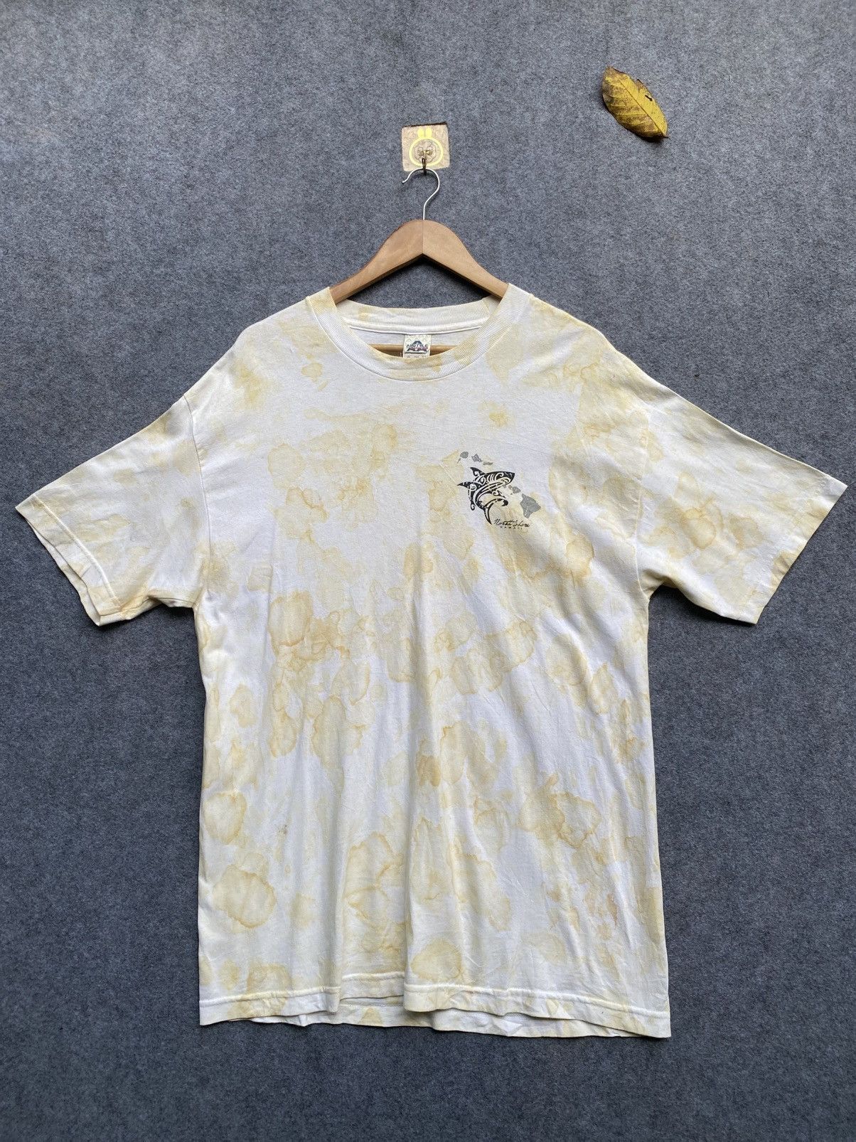 Vintage Vintage shark hawaii stain tie dye tee Size US L / EU 52-54 / 3 - 1 Thumbnail