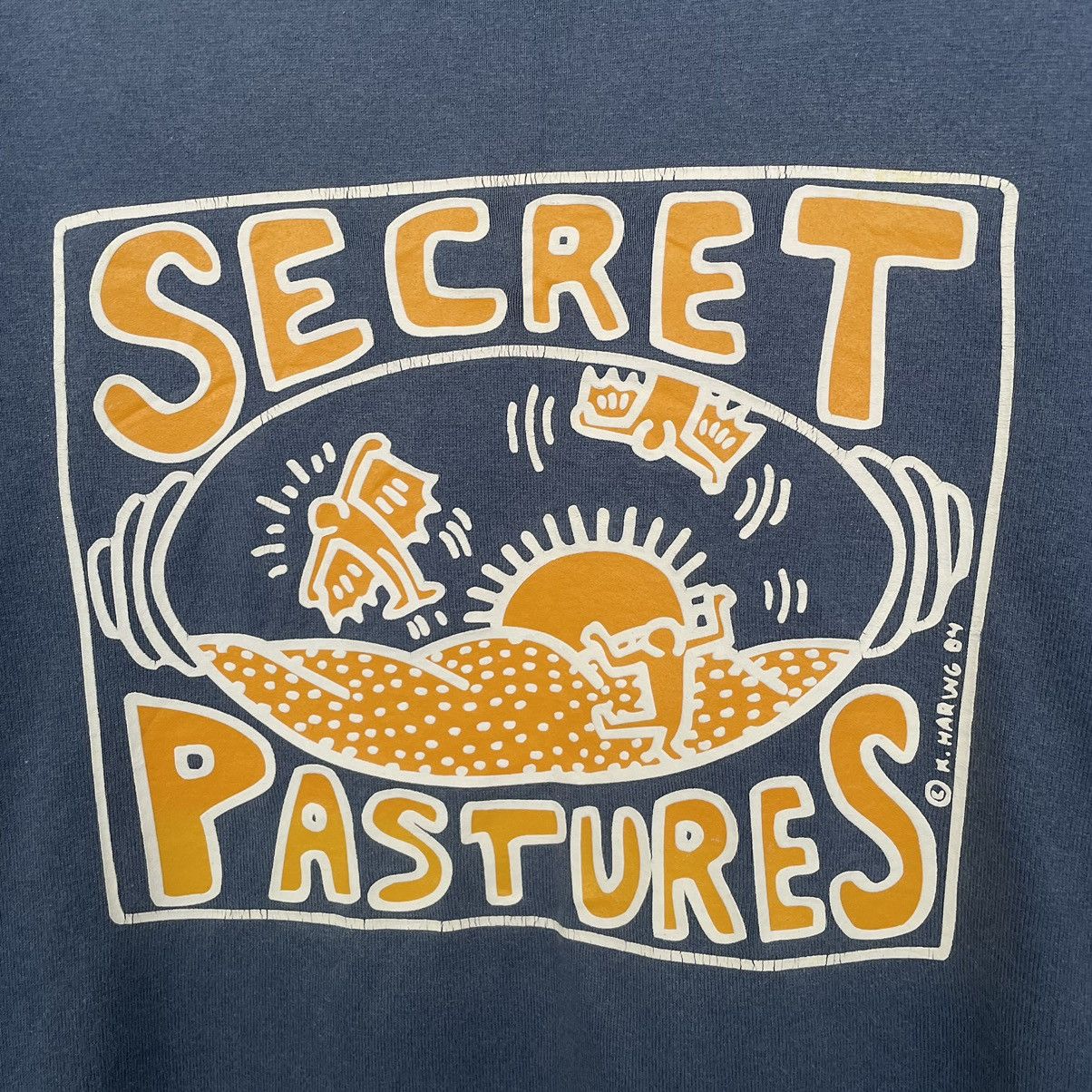 Keith Haring × Vintage Vintage 2004 Keith Haring Secret Pastures Artwork L/S Tee Size US M / EU 48-50 / 2 - 2 Thumbnail