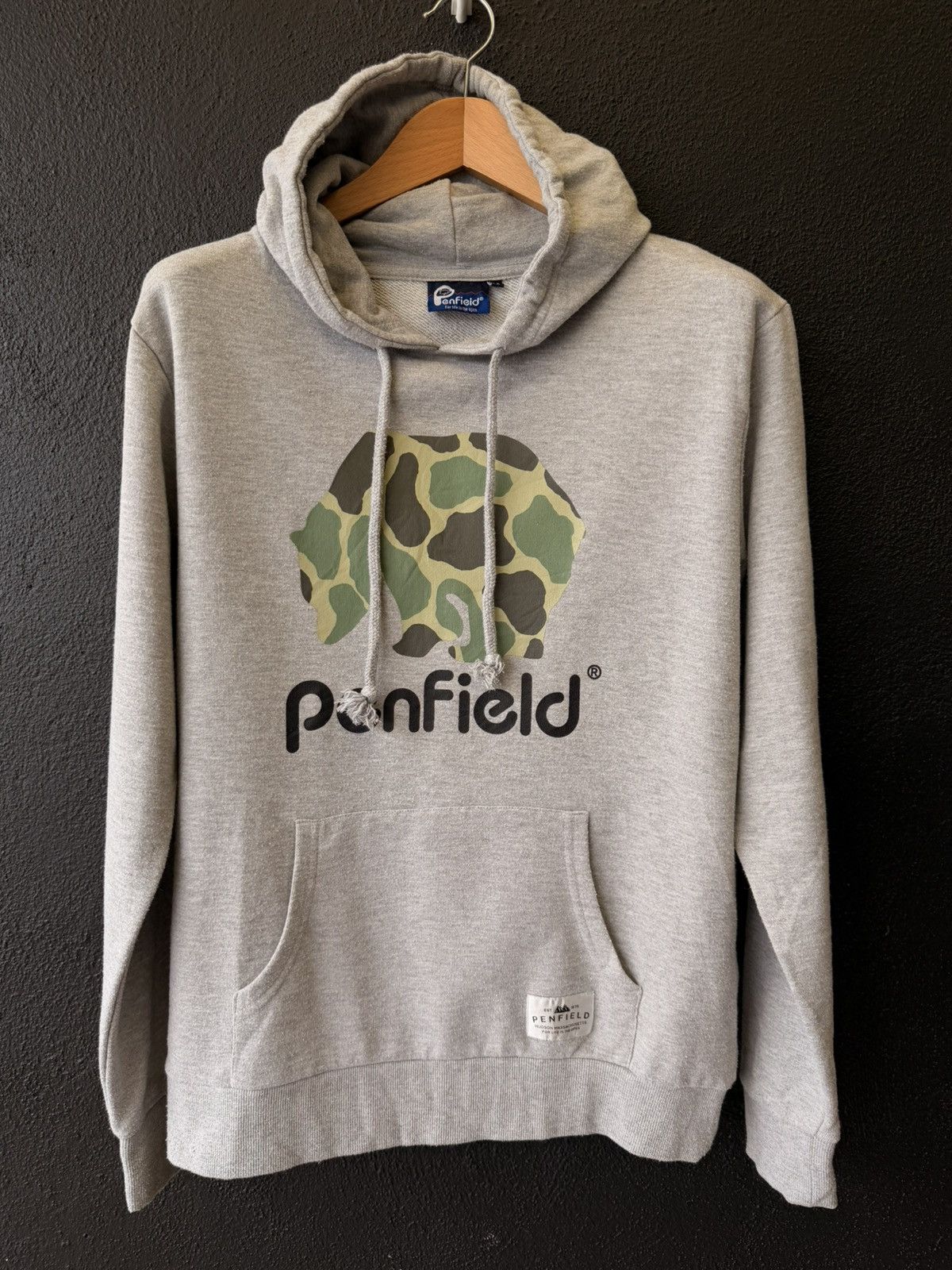 Penfield Penfield Camo Bear Logo Hoodie Hooded Sweatshirt Grey Size M Size US M / EU 48-50 / 2 - 1 Thumbnail