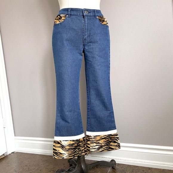 Guess Y2K Guess Bootcut Cropped Jeans w/ Faux Fur Trim - 28" Size 28" / US 6 / IT 42 - 2 Thumbnail