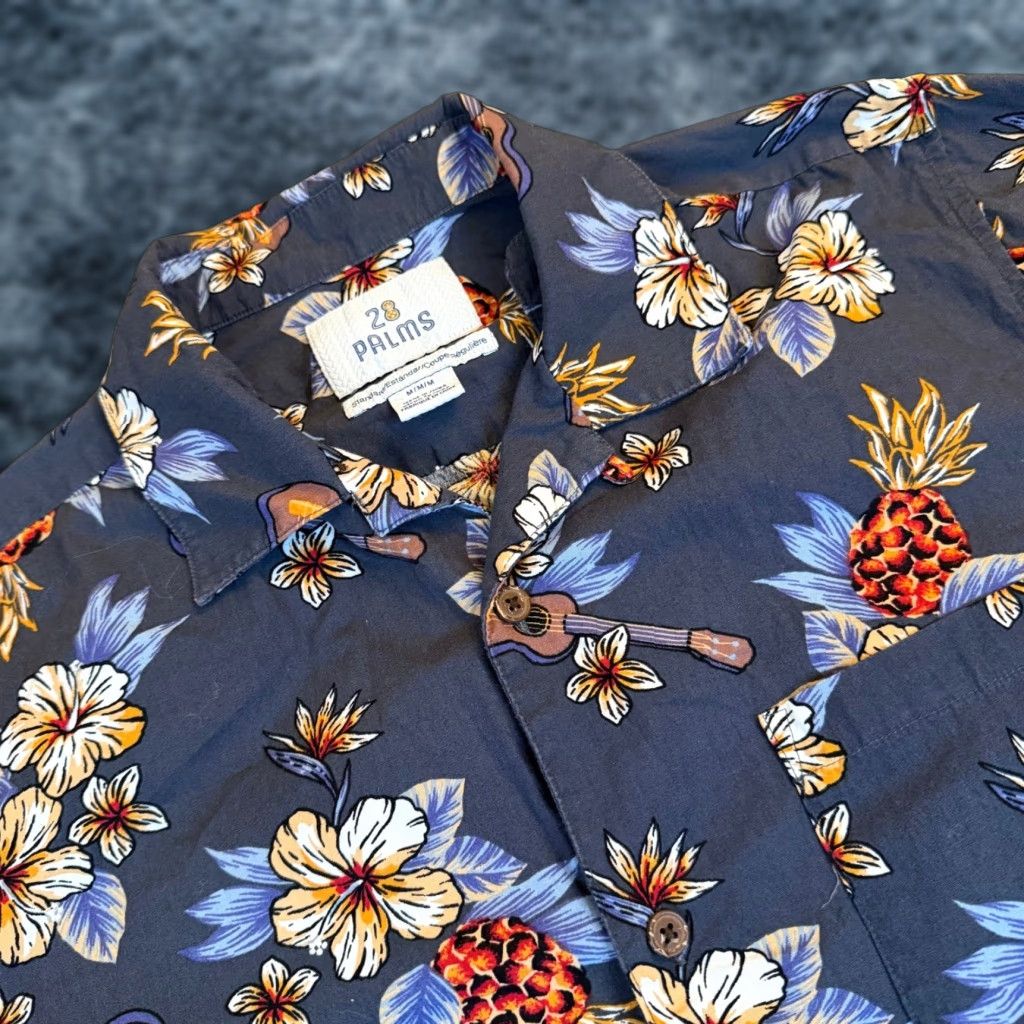 Vintage VINTAGE 28 Palms Hawaiian Shirt Mens M Navy Blue Floral Pineapple Ukulele Cotton Shirt Size US M / EU 48-50 / 2 - 1 Thumbnail