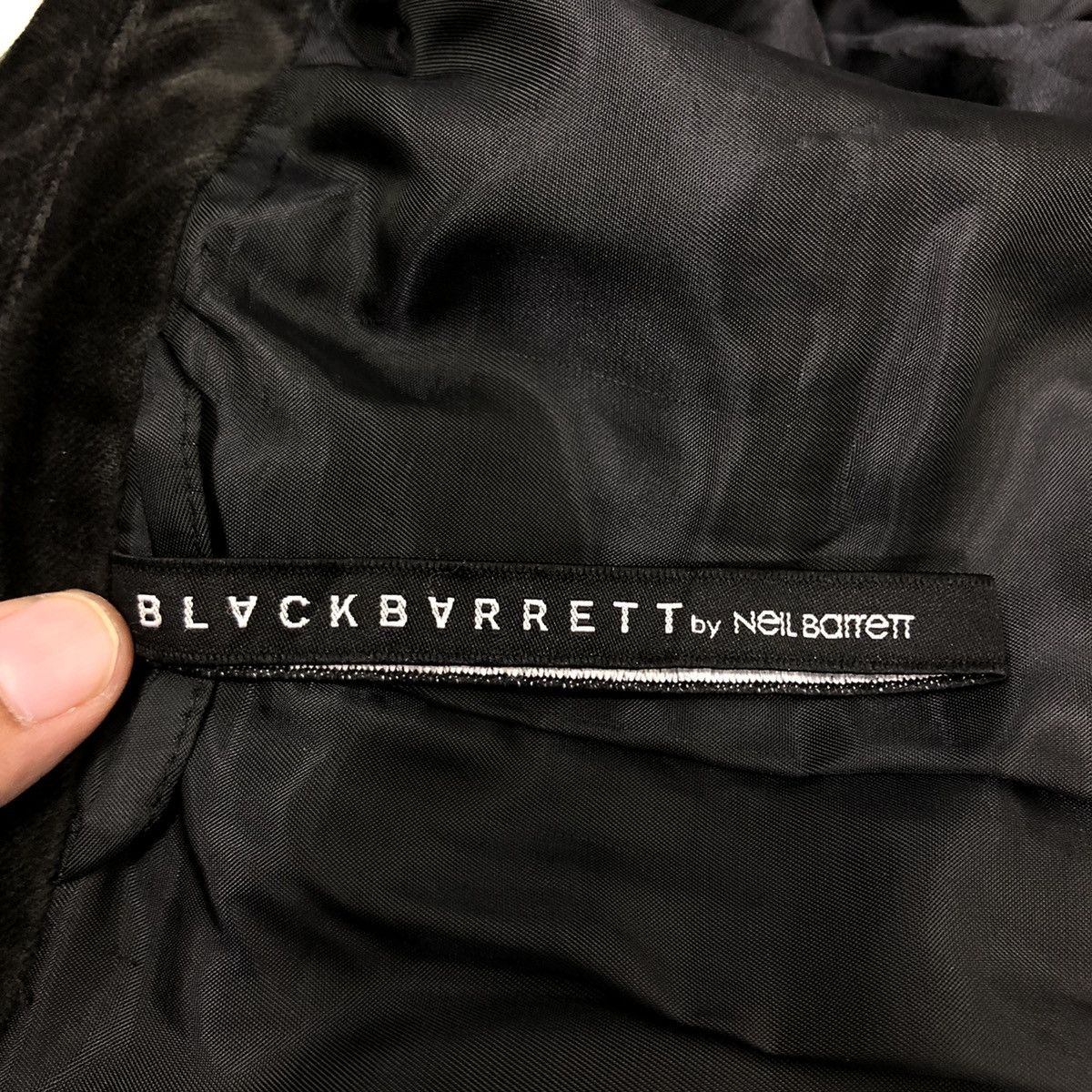 Black Barrett 90’s Black Barrett Neil Barrett Velvet Jacket Double Breast Size US M / EU 48-50 / 2 - 16 Thumbnail
