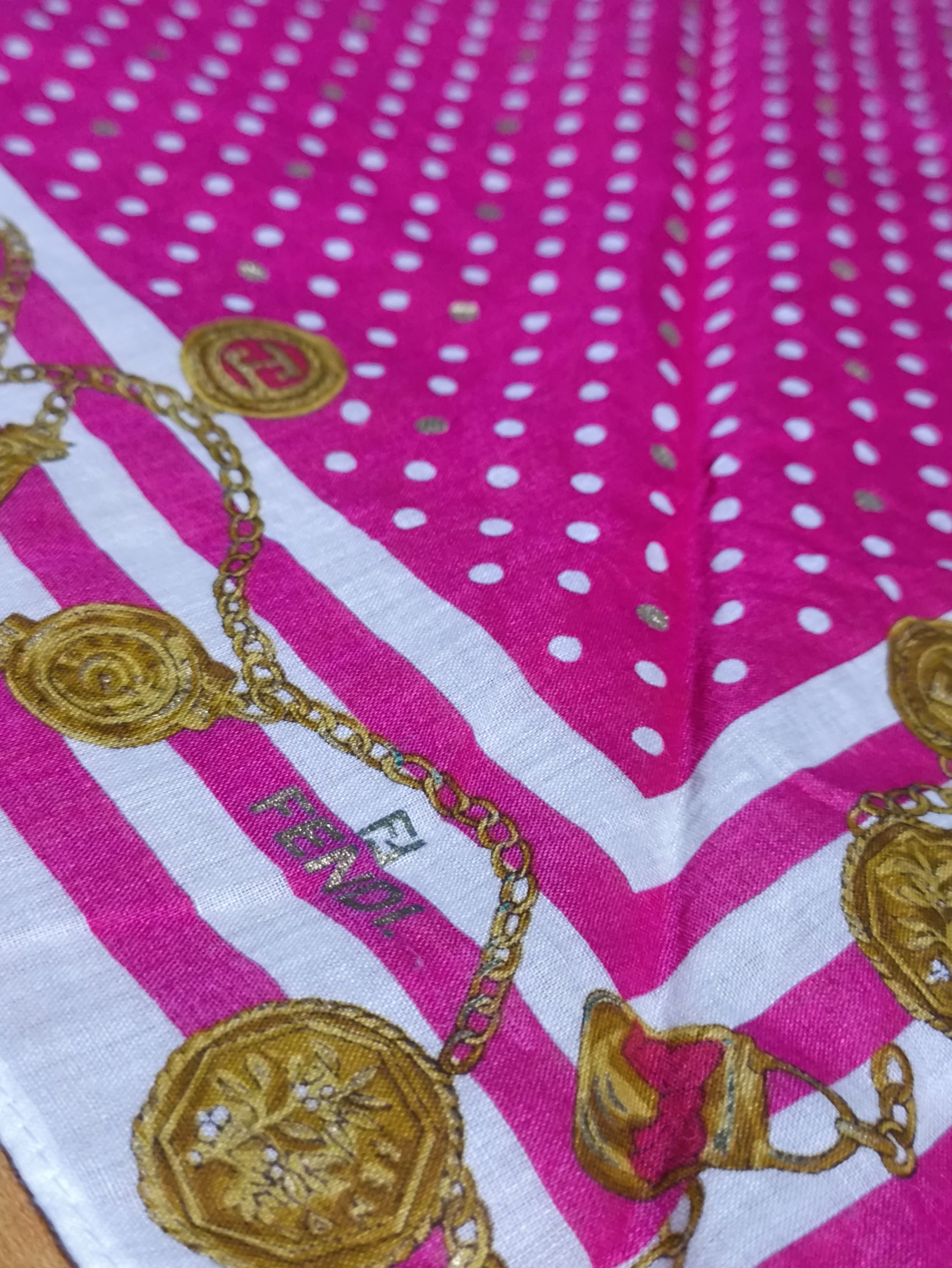 Fendi VINTAGE FENDI HANDKERCHIEF Size ONE SIZE - 3 Thumbnail