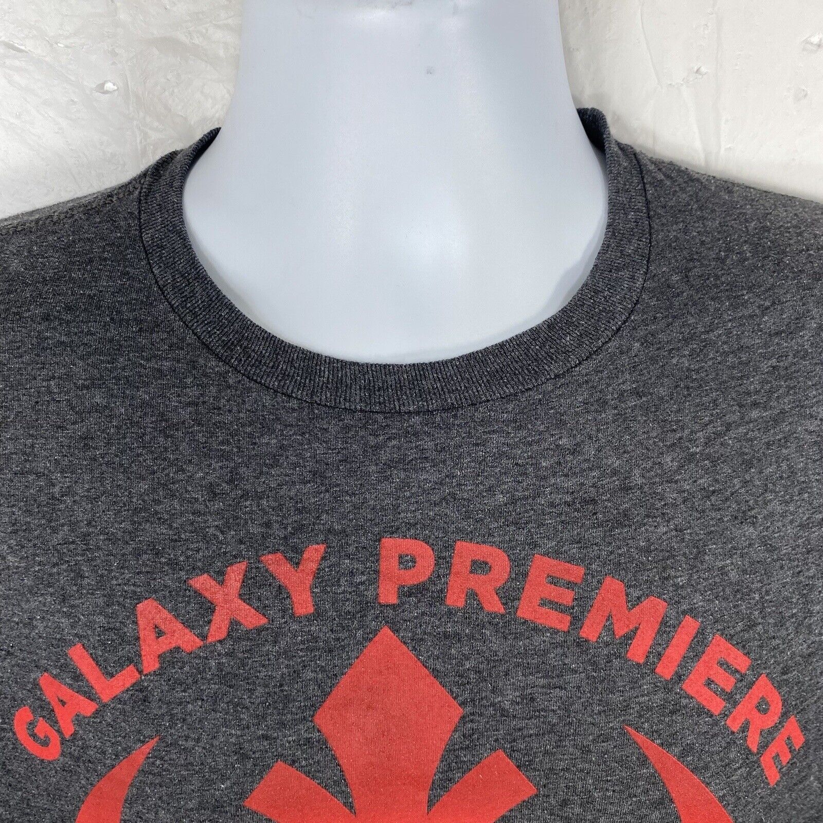Star Wars Star Wars The Force Awakens Galaxy Premiere Collection Tee Size US M / EU 48-50 / 2 - 2 Thumbnail