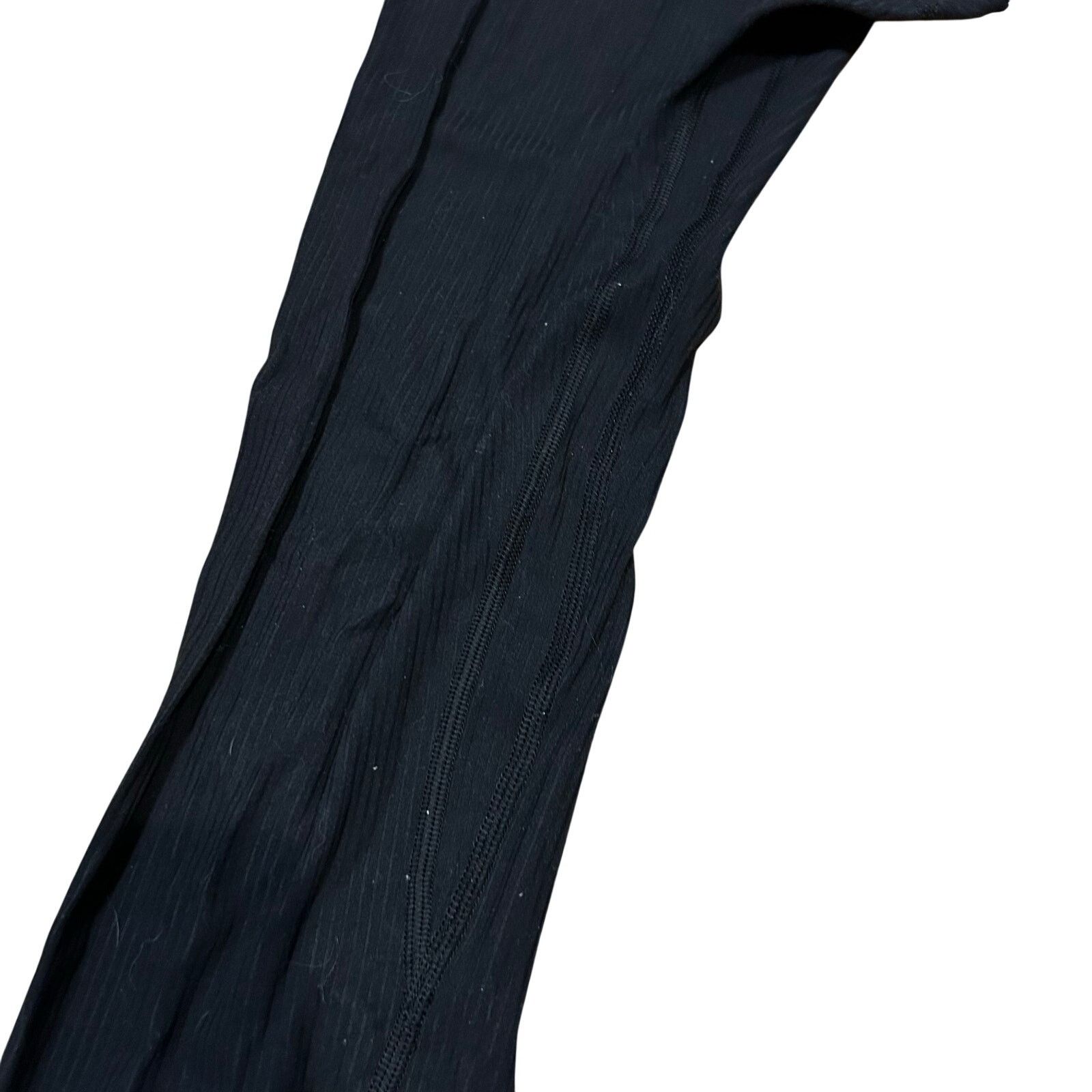 Lululemon Lululemon Black Ribbed Leggings Size 4 Archival Y2K Size 27" / US 4 / IT 40 - 7 Thumbnail