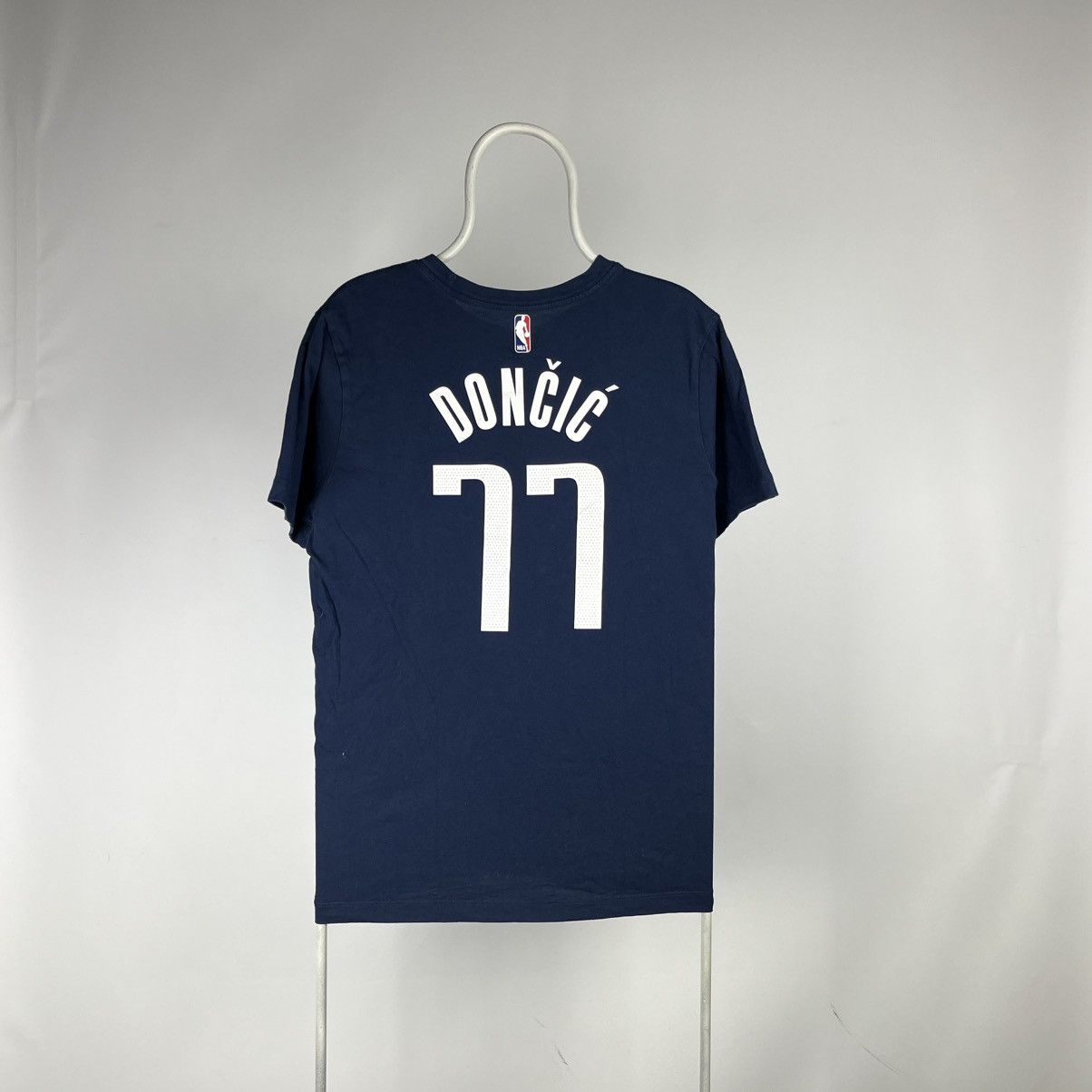 NBA Jordan Dallas Mavericks Luka Doncic Men's Statement T-Shirt Size US L / EU 52-54 / 3 - 2 Thumbnail