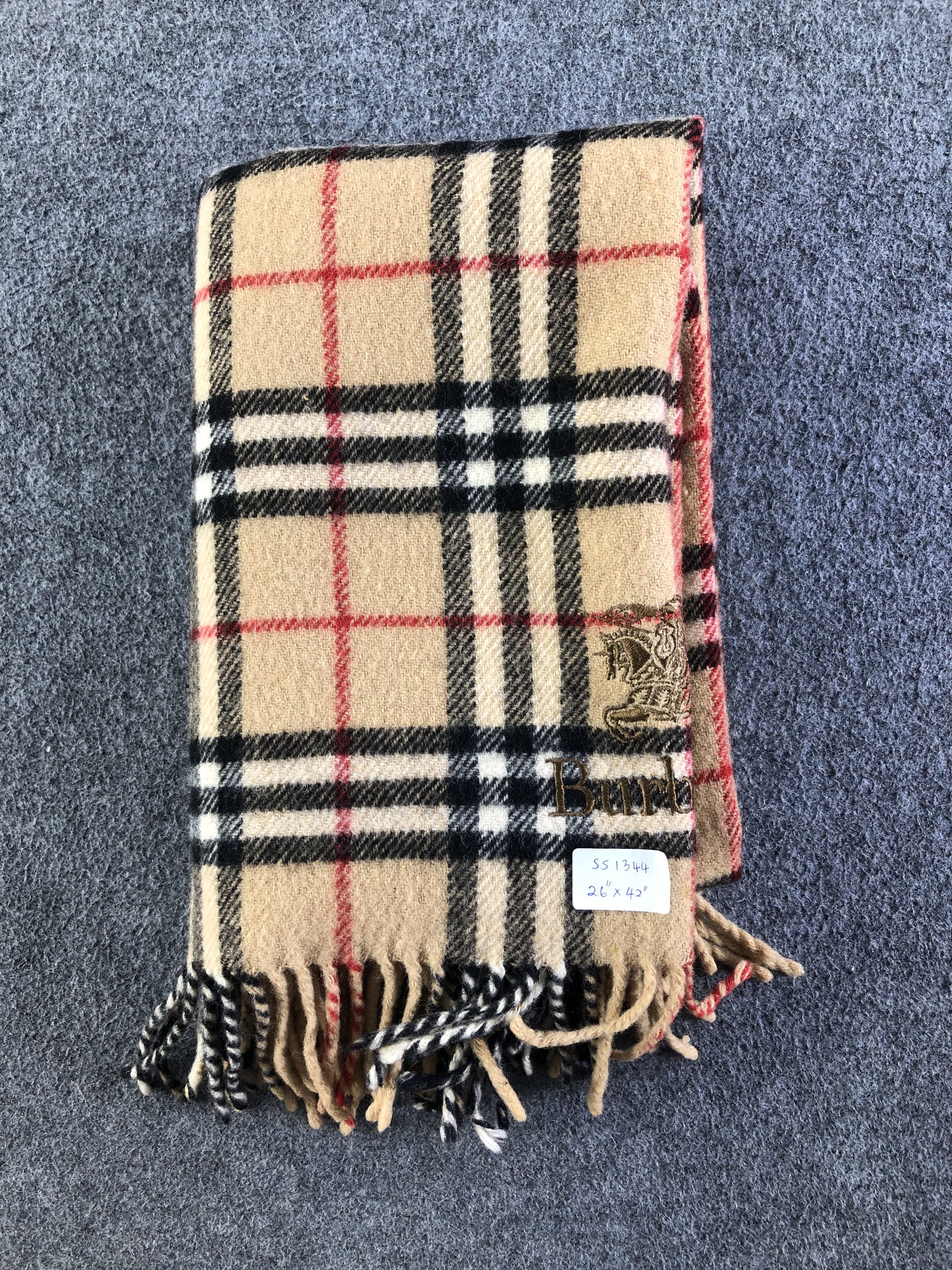 Burberry Burberrys Big Wool Scarf / Muffler / Neckwear SS1344 Size ONE SIZE - 7 Thumbnail
