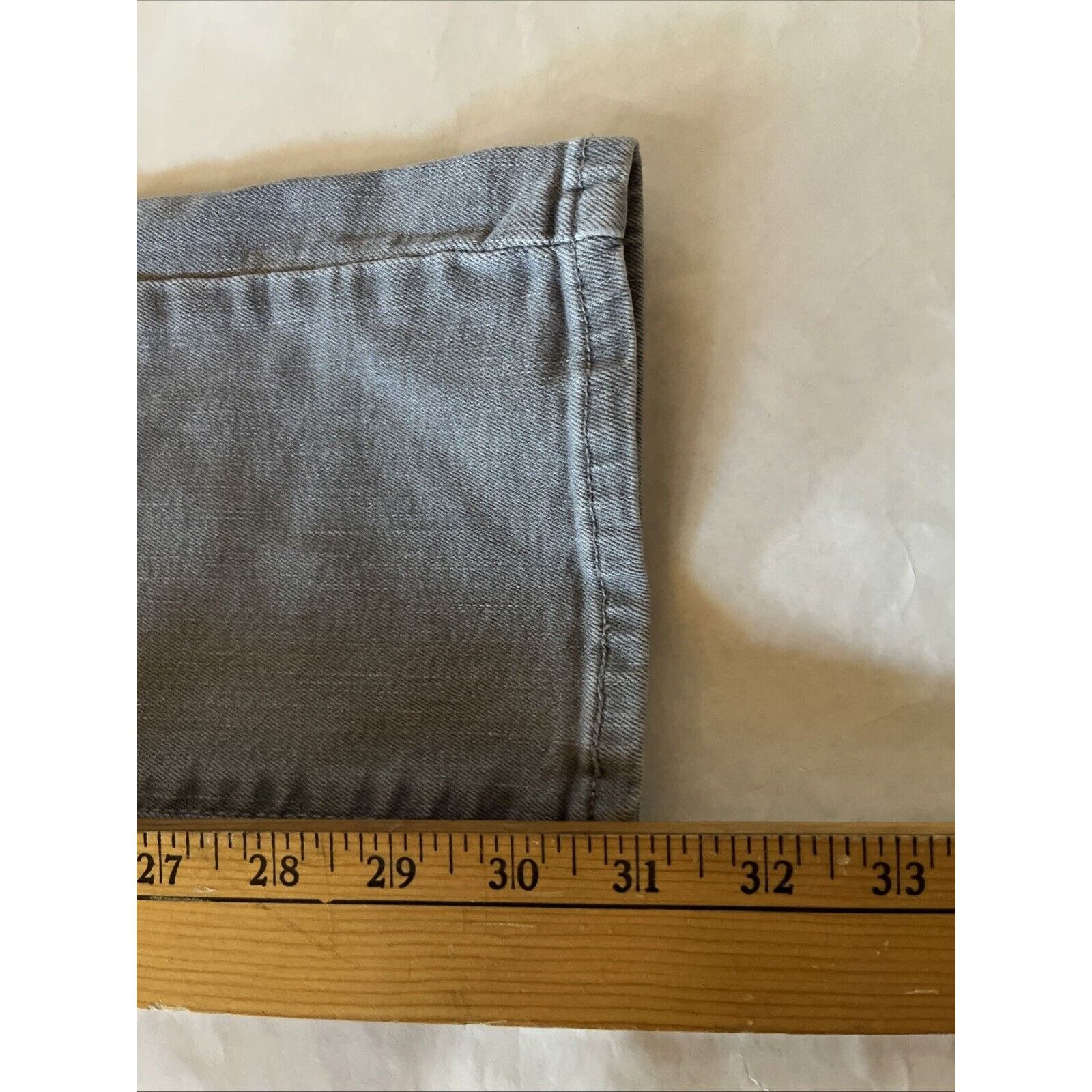 Levi's Levi’s Skinny Jeans Women’s 28x31 Gray Mid Rise Stretch Size 28" / US 6 / IT 42 - 9 Thumbnail