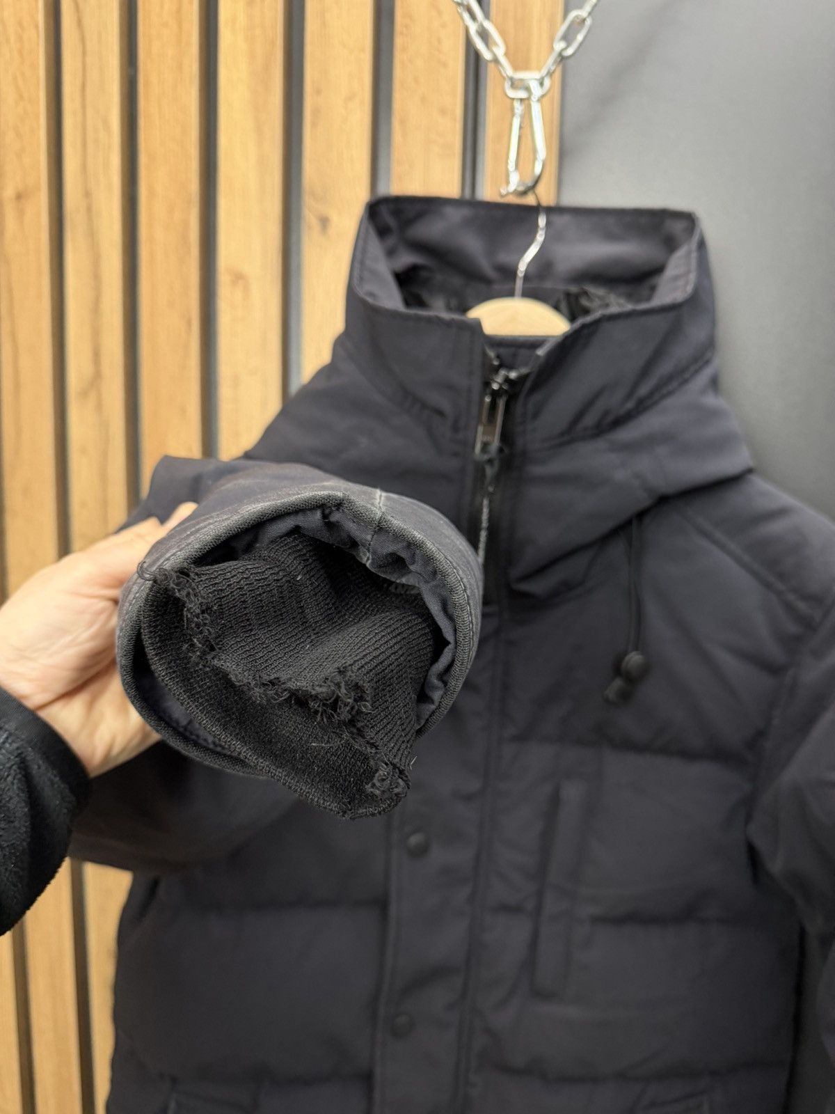 Canada Goose Canada Goose Carson Parka Down Jacket Navy-Marine Size S Size US S / EU 44-46 / 1 - 22 Thumbnail