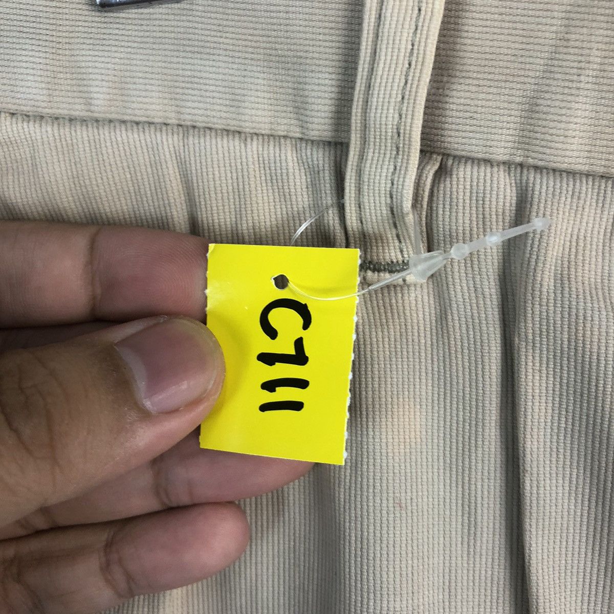 Other DL Uniqlo Brown Cargo Mutlipocket Pants #C711 Size US 34 / EU 50 - 11 Thumbnail