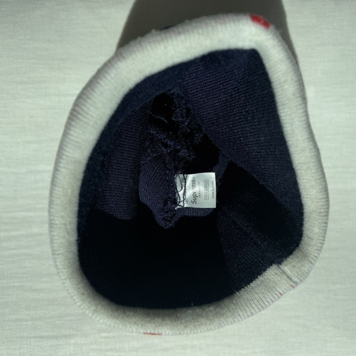 Supreme SUPREME NAVY STRIPE ACRYLIC POM BEANIE W RED LOGO Size ONE SIZE - 8 Thumbnail