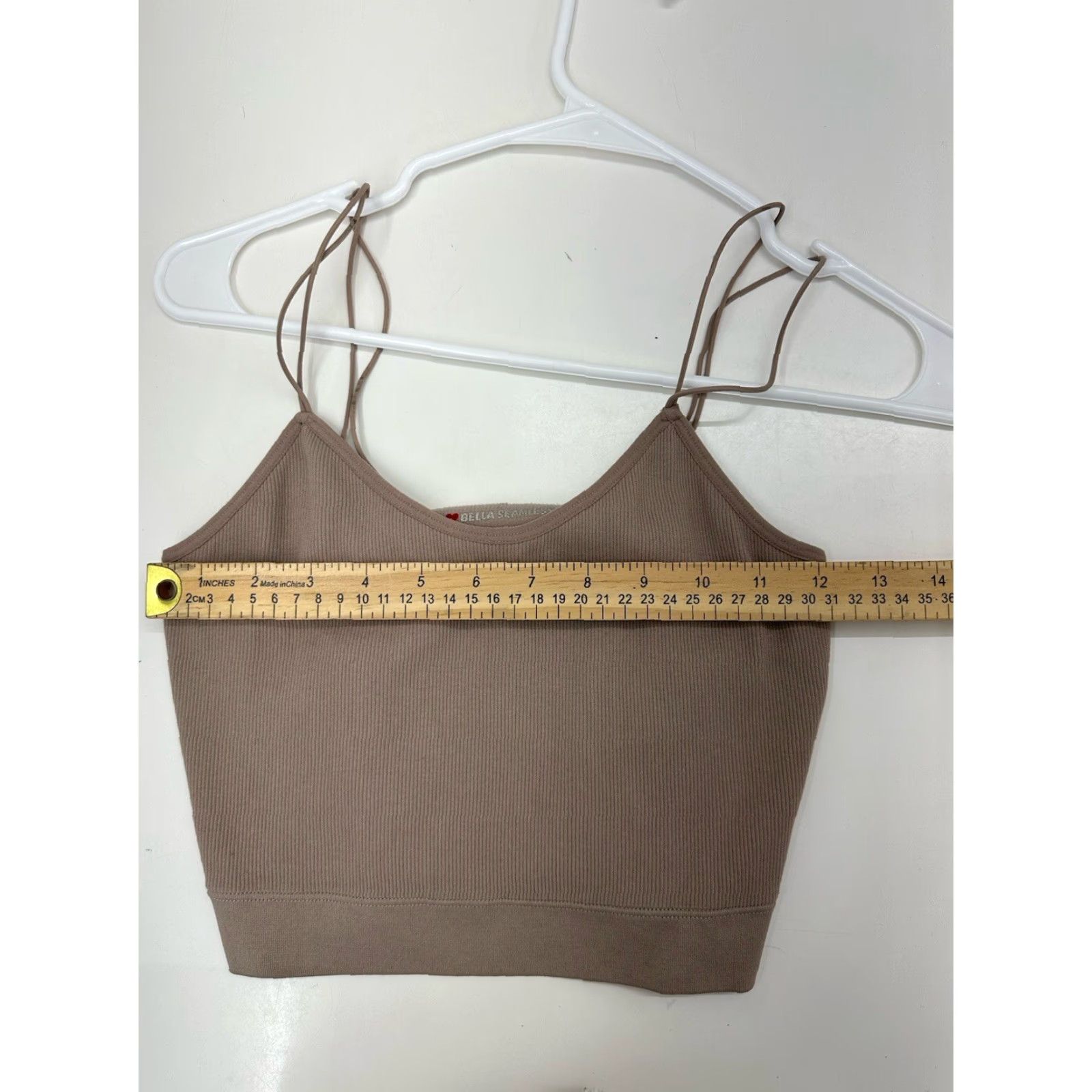 Bell Bella Seamless Crop Top Womens Size Large Tan Ribbed Sleeveless Tank Knit Nylon Spandex 80s 90s Sports Casual Workwear Size L / US 10 / IT 46 - 7 Thumbnail