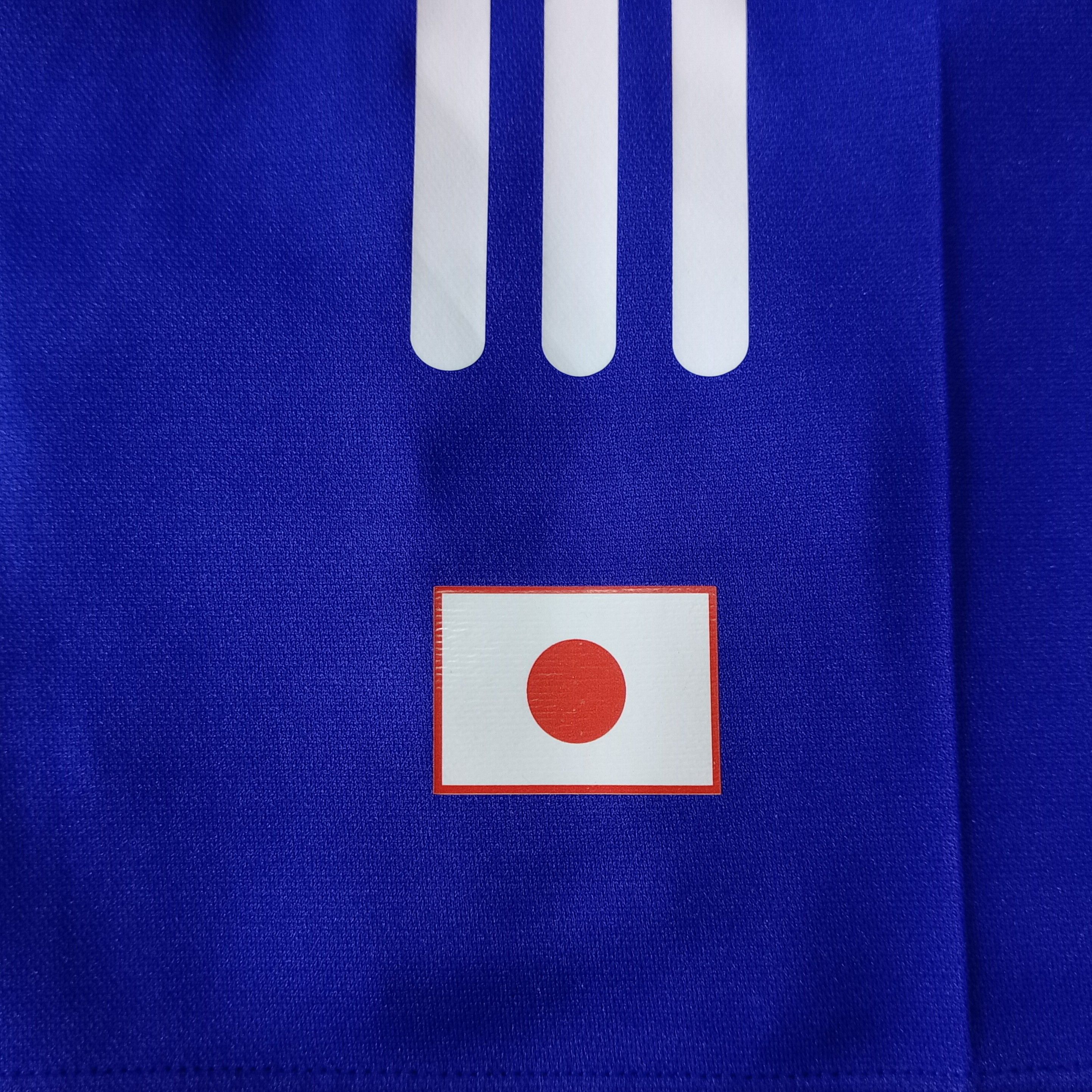 Adidas Japan World Cup 2002 Home Jersey Hidetoshi Nakata 7 Size US M / EU 48-50 / 2 - 9 Thumbnail