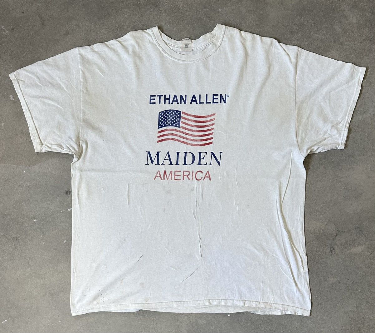 Gildan VINTAGE ETHAN ALLEN MAIDEN AMERICA FURNITURE TEE Size US XXL / EU 58 / 5 - 1 Thumbnail