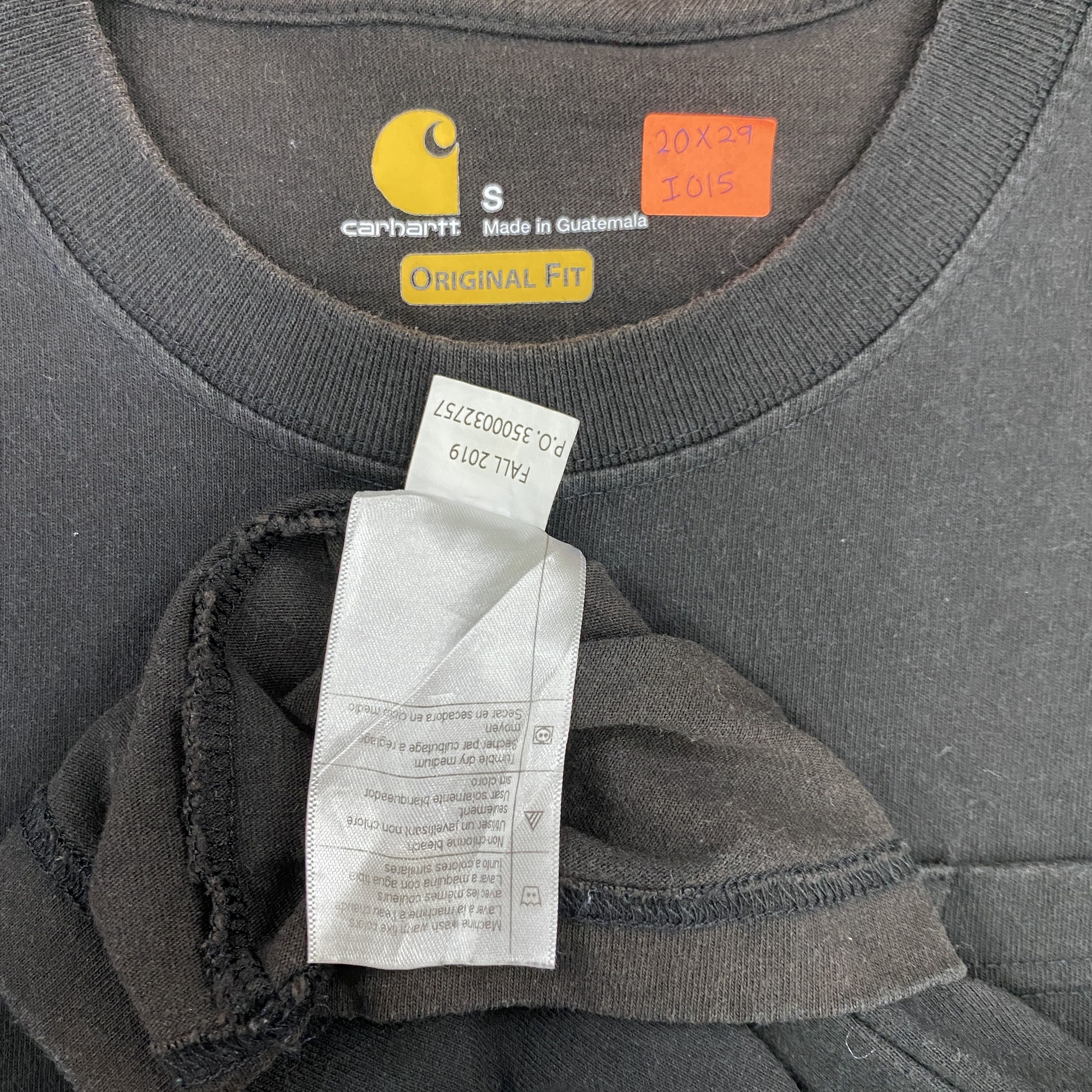 Carhartt Kaos Carhartt Made In Vietnam Original Tshirt -I015 Size US M / EU 48-50 / 2 - 5 Thumbnail