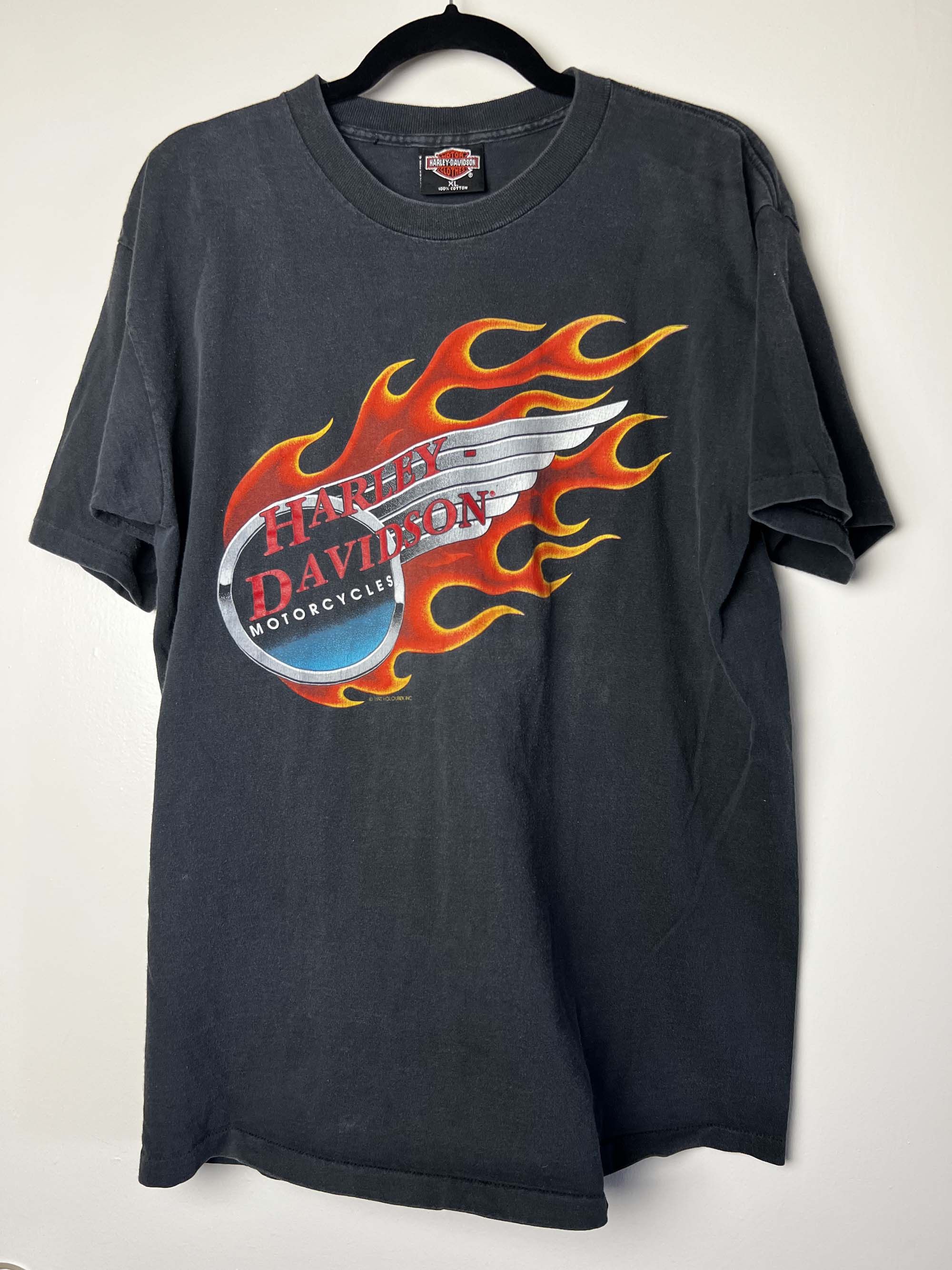 Harley Davidson Vintage 1992 Harley Davidson Motorcycles Conroe, TX T-Shirt Size US XL / EU 56 / 4 - 14 Thumbnail