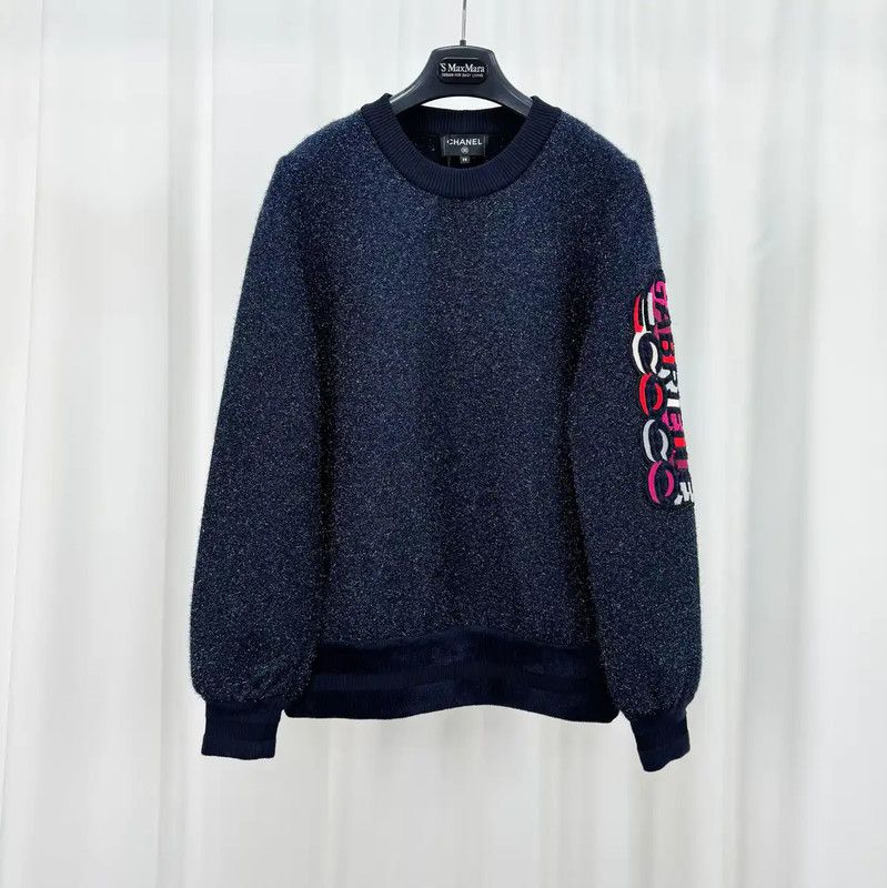 Chanel Chanel Navy Blue Knit Sweatshirt for Women 0089 Size M / US 6-8 / IT 42-44 - 1 Thumbnail