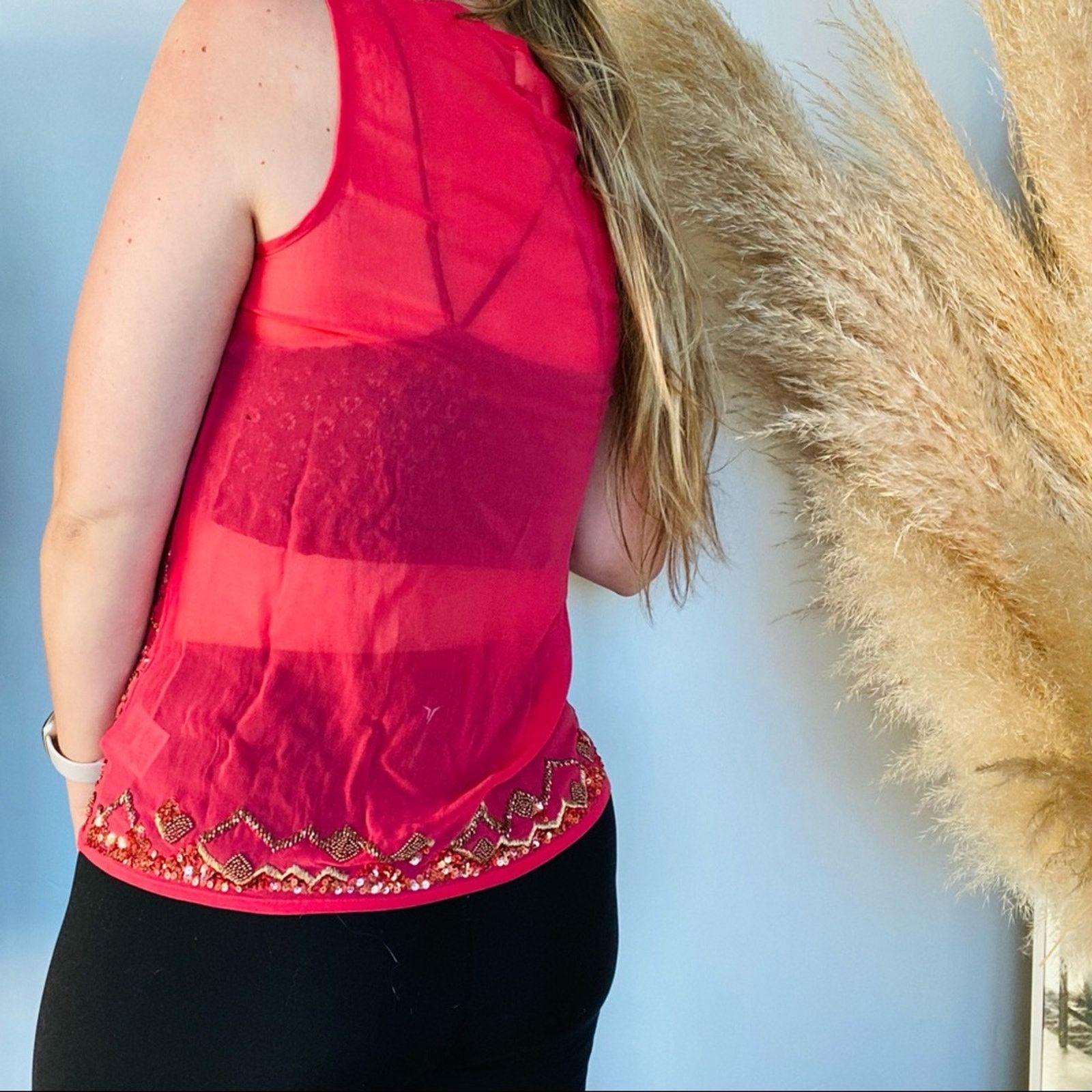Anthropologie ANTHROPOLOGIE Pink Red Sequin Sheer Tank Top Blouse Shirt Size S / US 4 / IT 40 - 2 Thumbnail