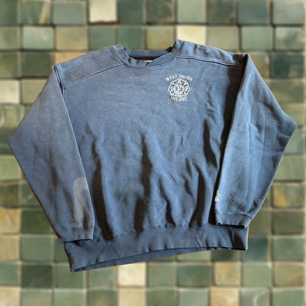 Starter VINTAGE West Shore Fire District Starter Crewneck Sweatshirt Large Blue Men Regular Crew Sweatshirt Virus Size US L / EU 52-54 / 3 - 1 Thumbnail