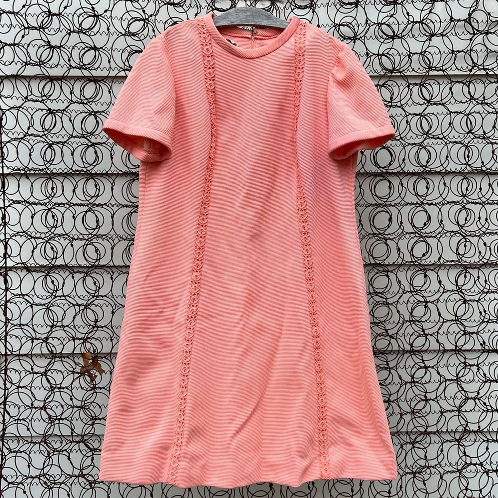 50s 60s House of Shroyers peach rib polyester crochet dress