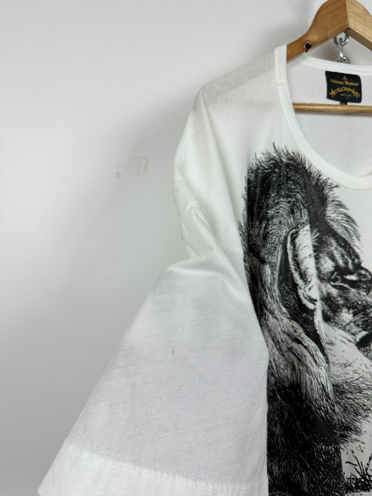 Vivienne Westwood Vivienne Westwood Anglomania Graphic Lion Orb White T-Shirt Size US XL / EU 56 / 4 - 23 Thumbnail