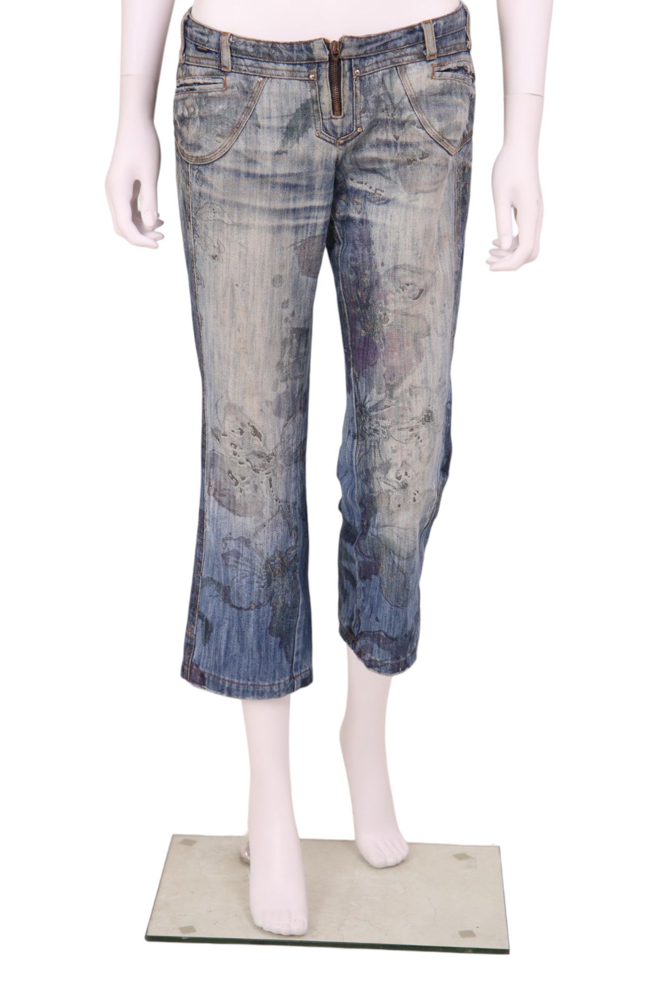 Roberto Cavalli 2000's Capri Bootcut Floral Jean Size 28" / US 6 / IT 42 - 1 Thumbnail