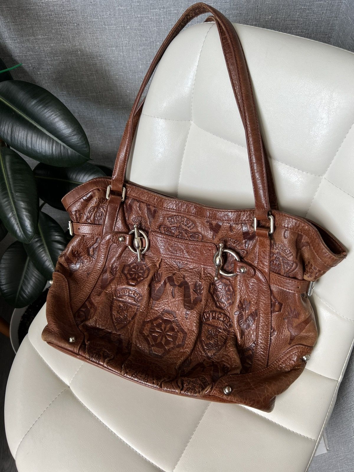 Gucci × Vintage Vintage Gucci Jockey Brown Embossed Leather Horsebit Bag Size ONE SIZE - 1 Thumbnail