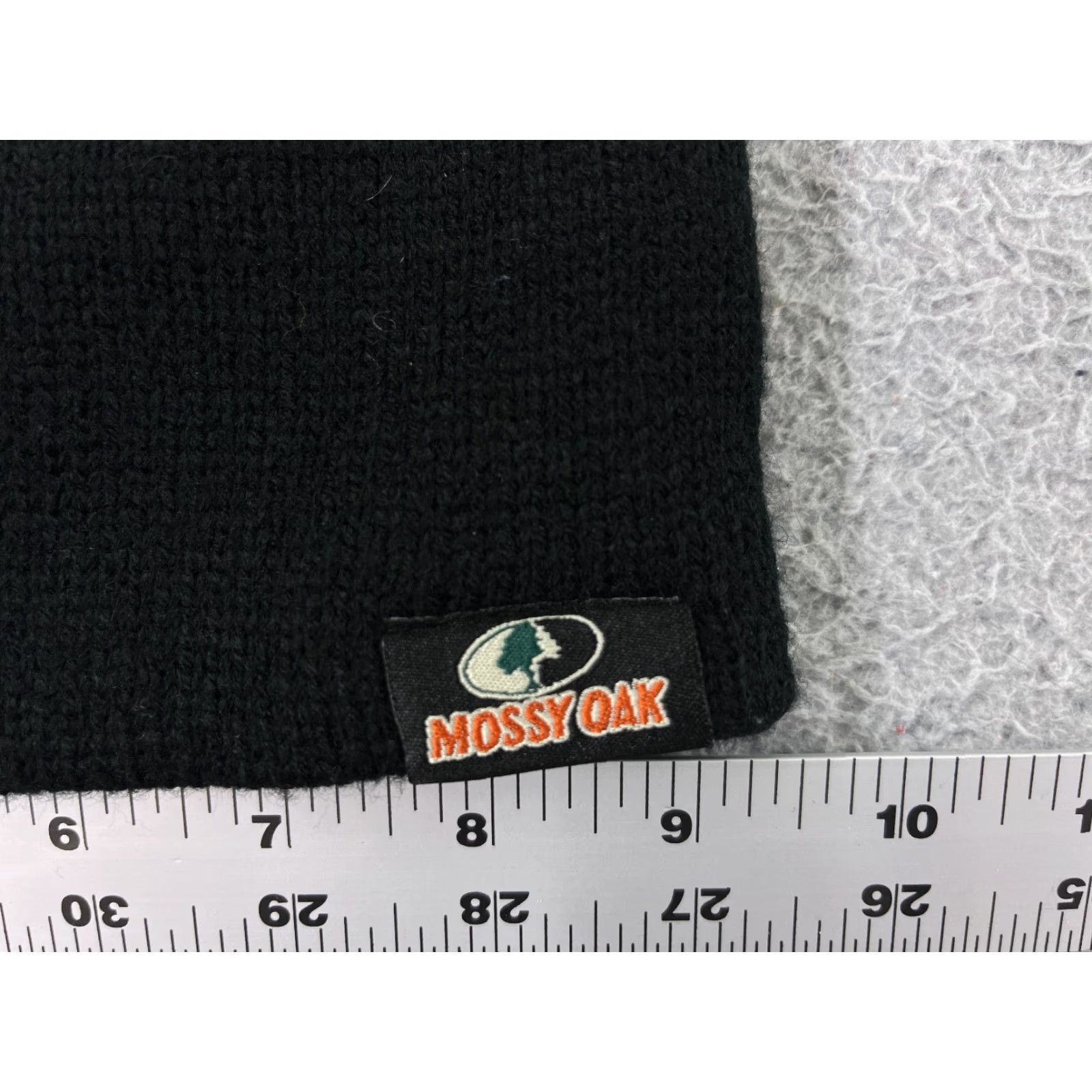 Vintage VINTAGE Mossy Oak Beanie Toque Mens One Size Black Knit 100% Acrylic Hunt Fish Camp Hat/Cap Beanie Mens One Size Black Mossy Oak Fish Hunt Camp 1990s Size ONE SIZE - 2 Thumbnail
