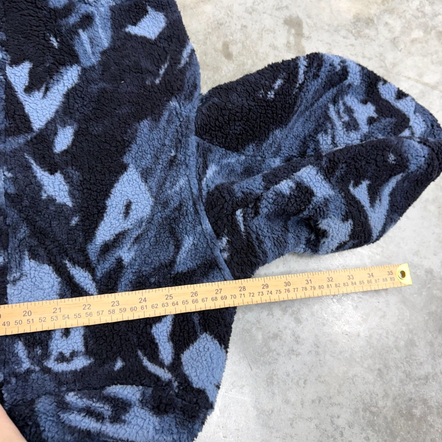 The North Face VINTAGE The North Face Hoodie Sweatshirt Mens Small Blue Fleece 1/4 Zip Camo Sherpa Size US S / EU 44-46 / 1 - 6 Thumbnail