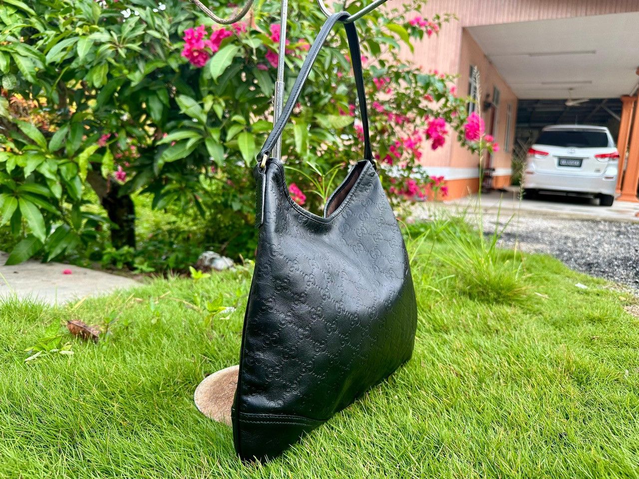 Gucci Authentic Gucci Guccisima Leather New Britt Hobo Bag Size ONE SIZE - 3 Thumbnail