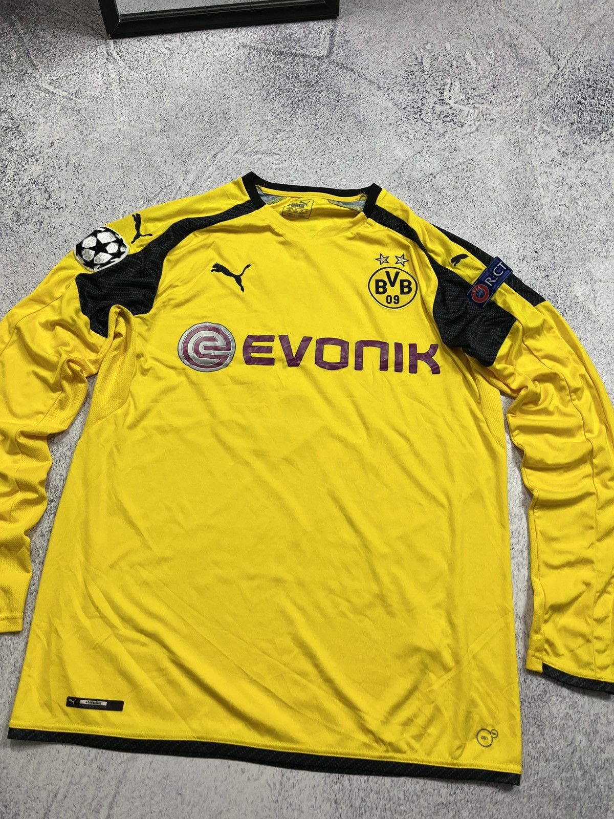 Puma Borussia Dortmund 2016 #5 Bartra Soccer Long Sleeve Jersey Size US L / EU 52-54 / 3 - 5 Thumbnail