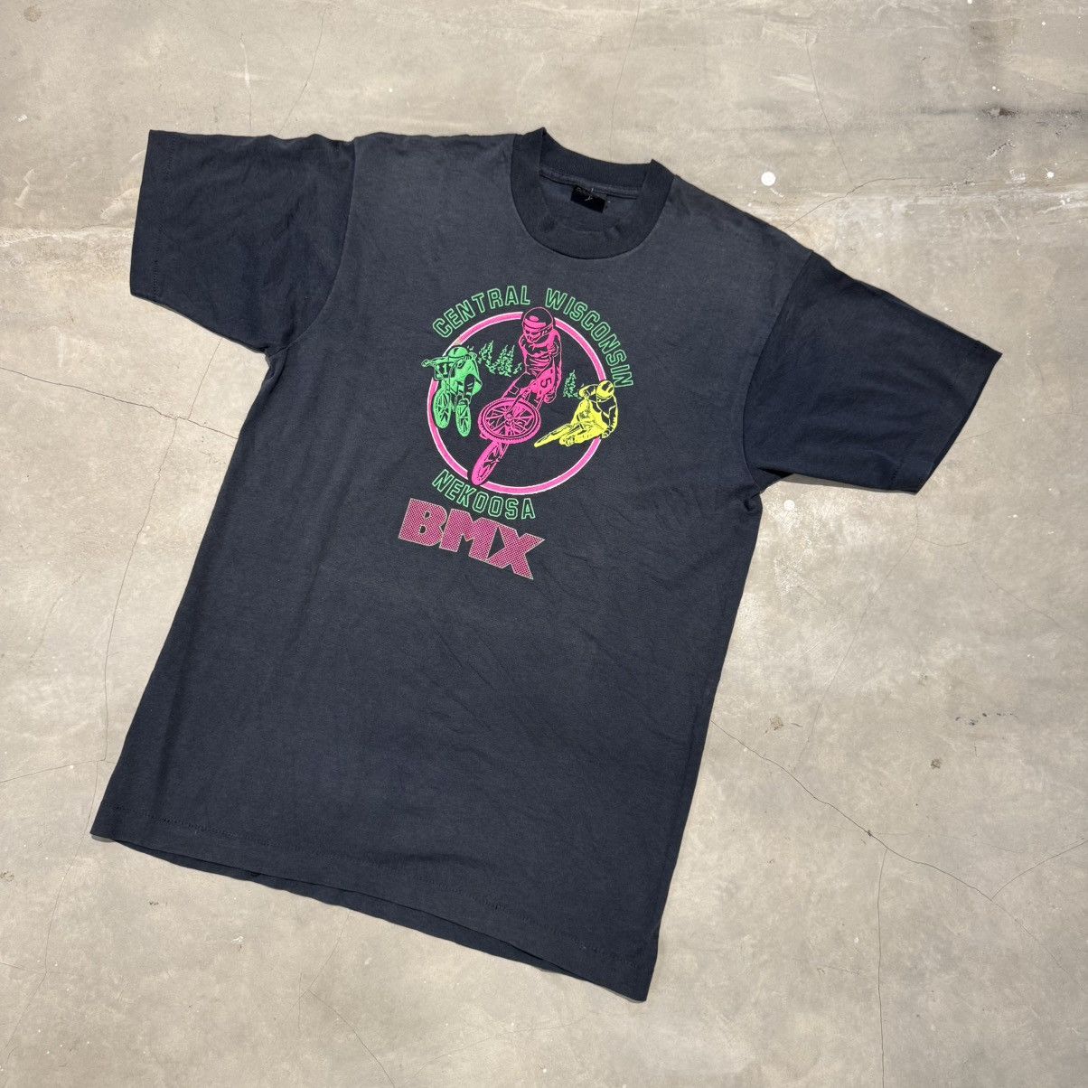 Other Vintage CENTRAL WISCONSIN - NEEKOSA BMX - T-Shirt Size US M / EU 48-50 / 2 - 1 Thumbnail
