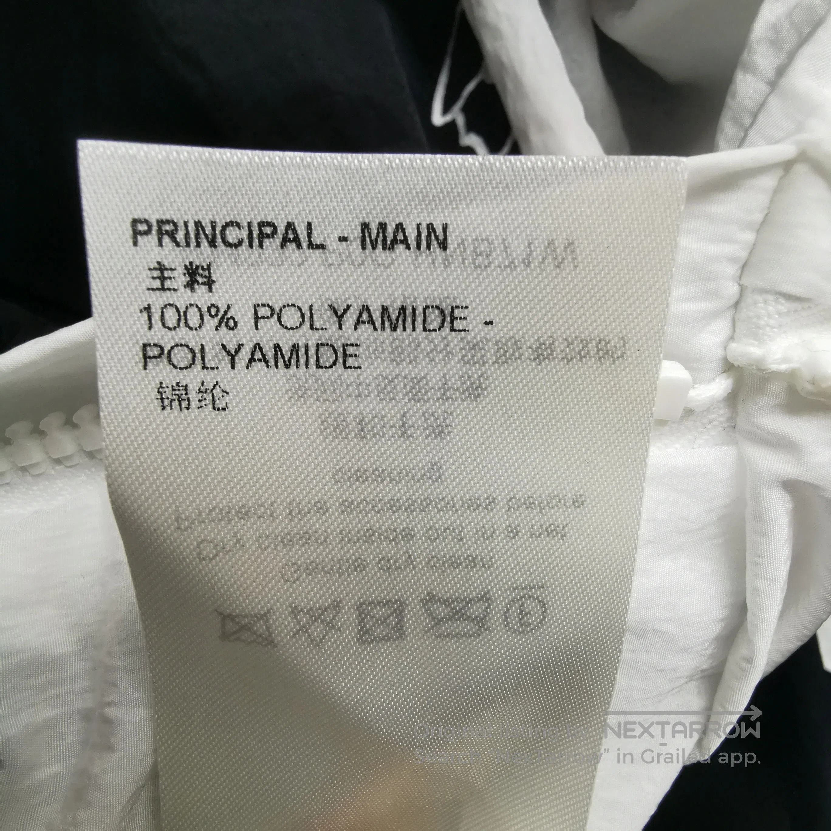 Louis Vuitton Louis Vuitton Graphic Hoodie L Size. Size US L / EU 52-54 / 3 - 8 Thumbnail