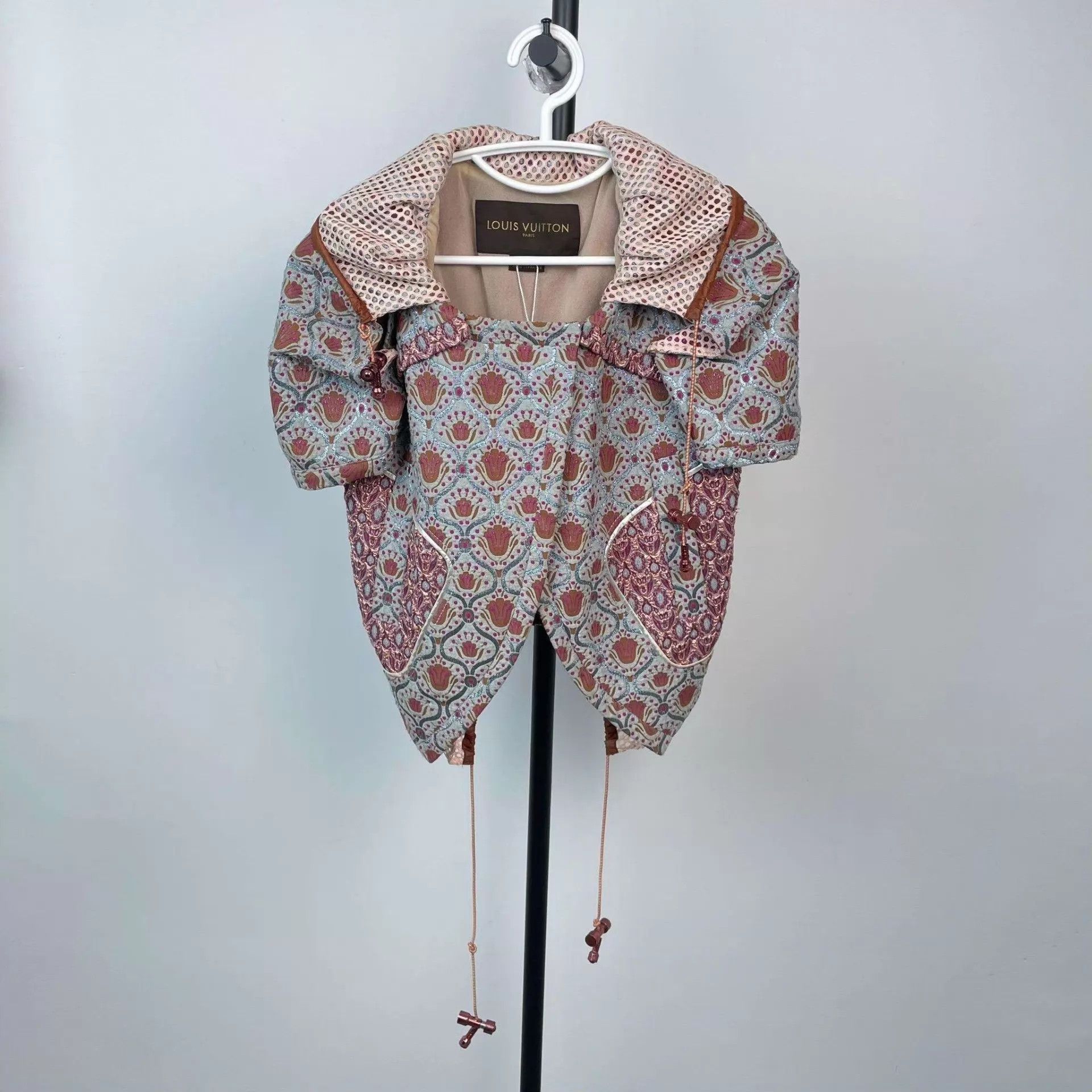 Louis Vuitton LV Embroidered Court Jacket Size 36 Size XS / US 0-2 / IT 36-38 - 1 Thumbnail