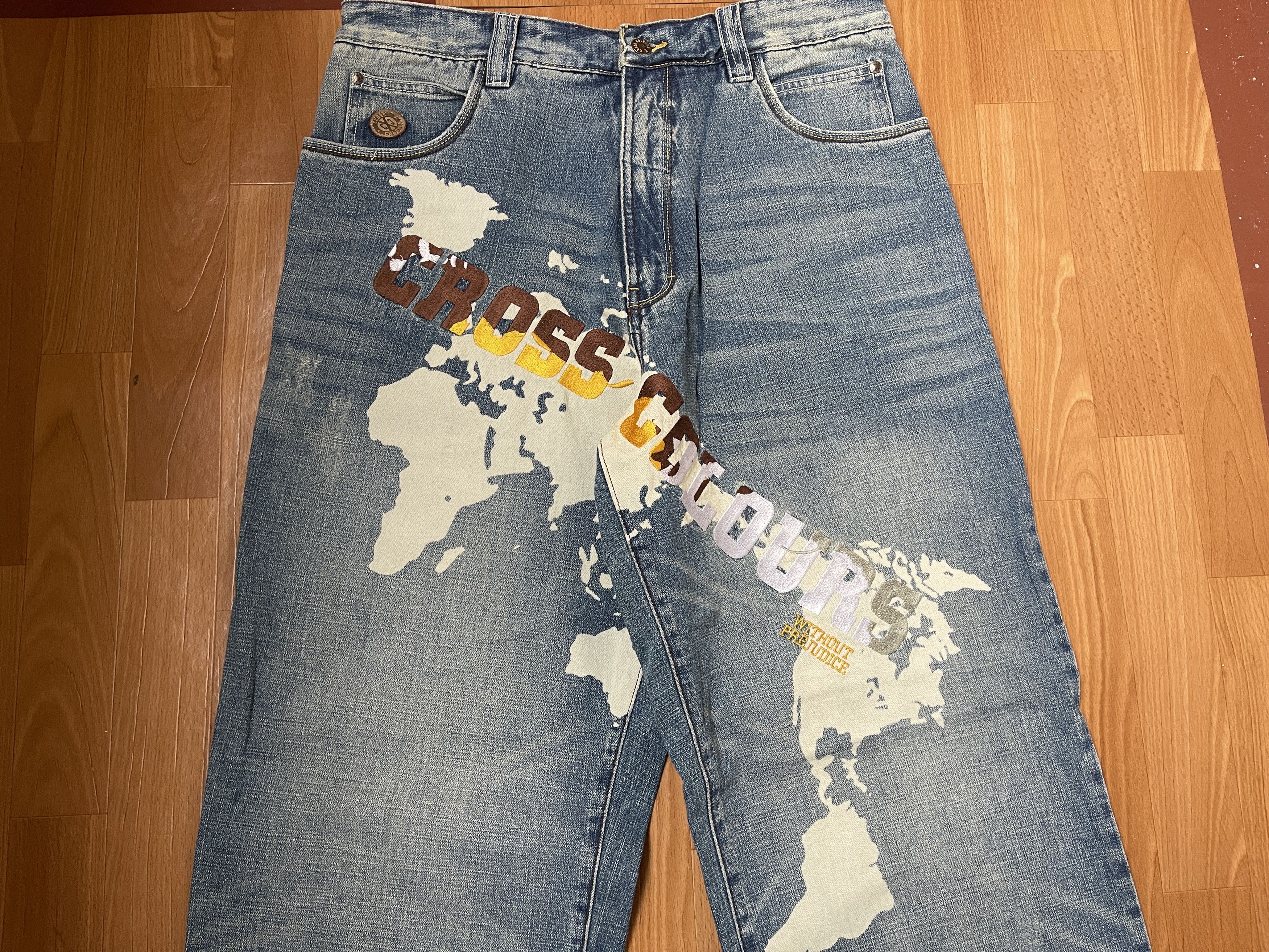 Cross Colours Cross Colours jeans, World Map, vintage, 90s hip hop, W 34 Size US 34 / EU 50 - 2 Thumbnail