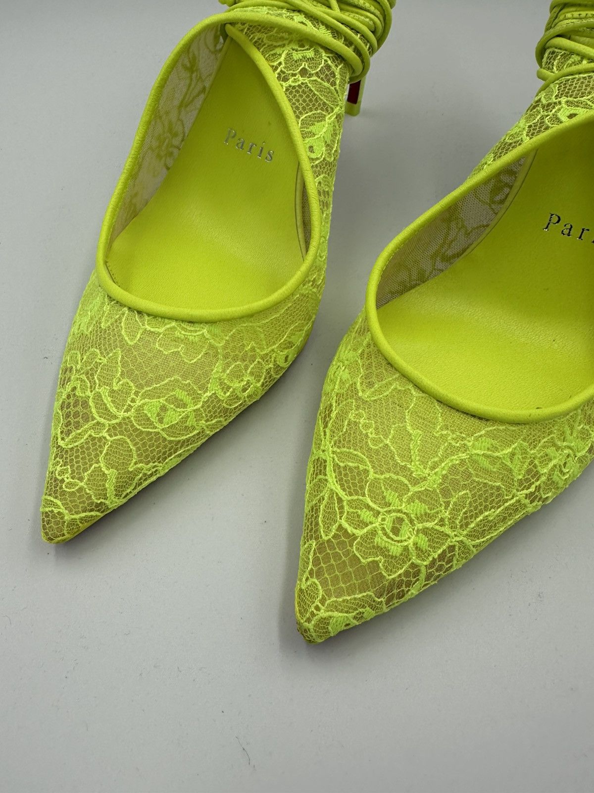 Christian Louboutin Christian Louboutin Heels Size US 7 / IT 37 - 4 Thumbnail