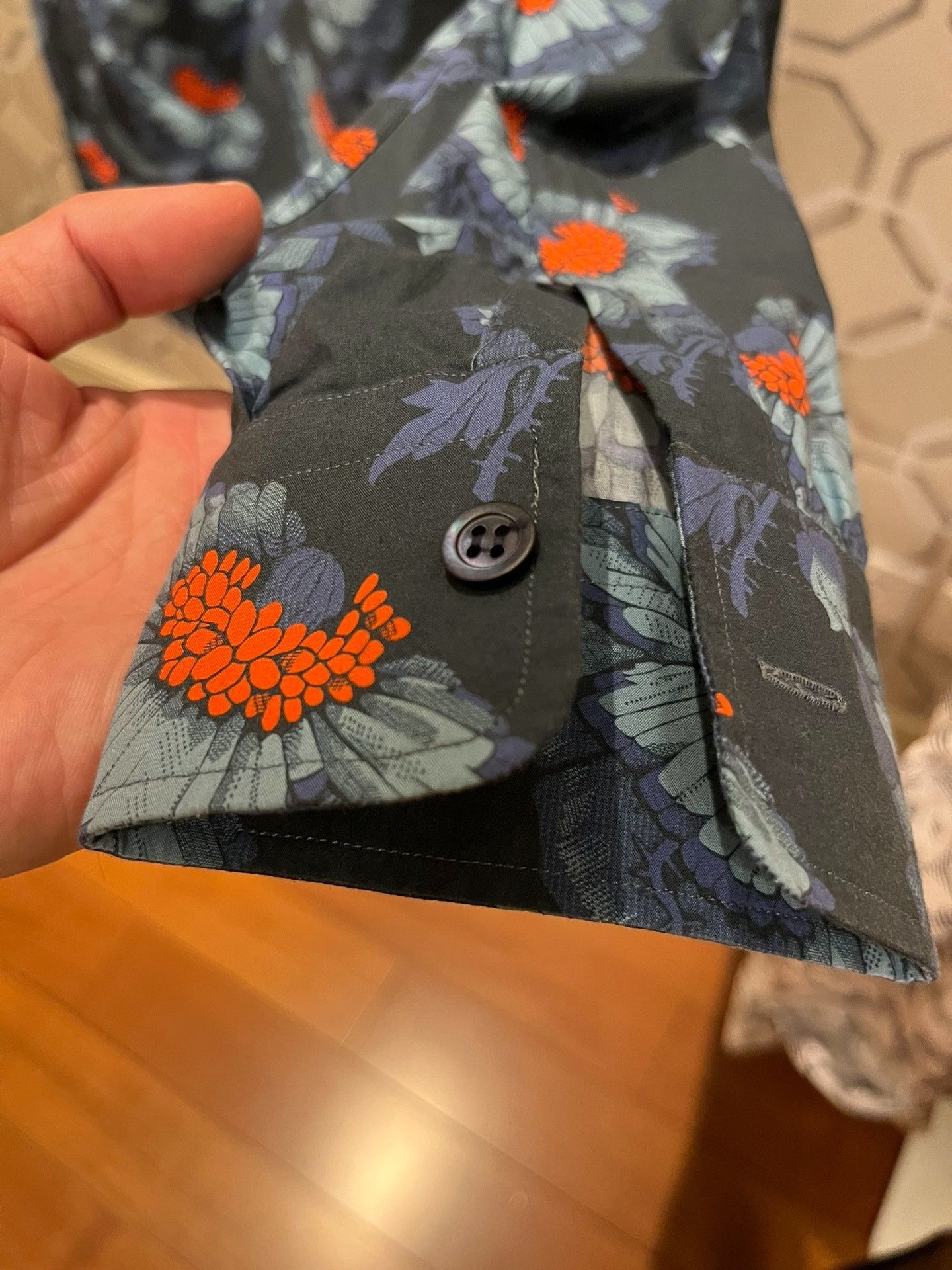 Alexander McQueen Alexander McQueen Floral Shirt Size US S / EU 44-46 / 1 - 7 Thumbnail