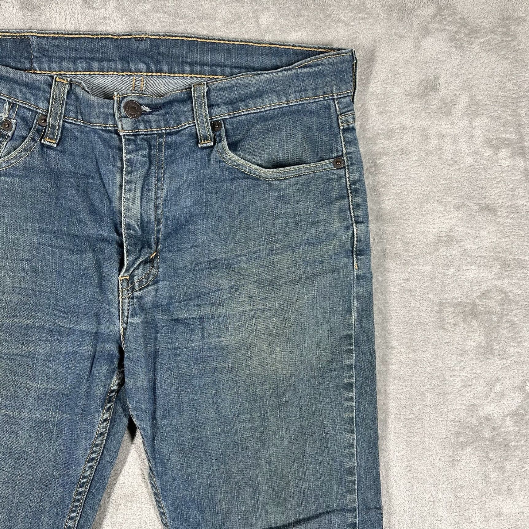 Levi's Levi's 511 Jeans Skinny Men 33x32 Blue Medium Wash Stretch Denim 5-Pocket Zip Closure Size US 33 - 2 Thumbnail