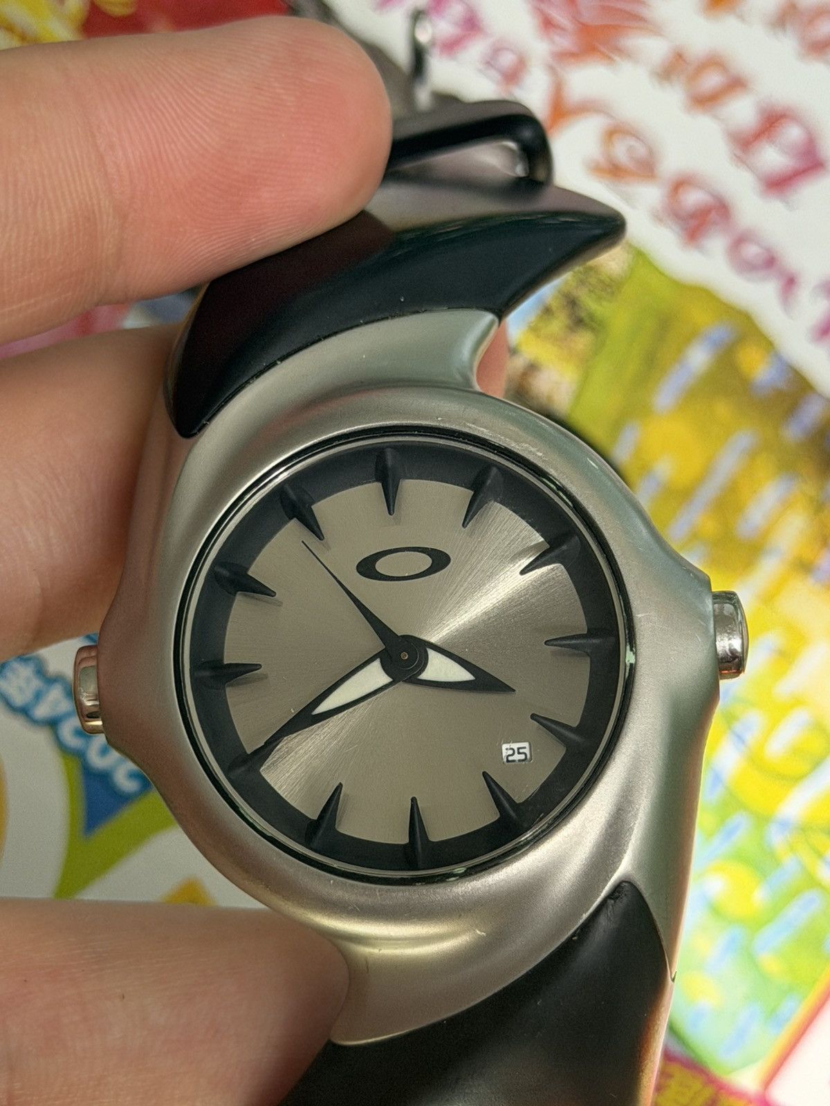 Oakley Oakley Crush 2.5 Watch in Stainless Steel/Powder Pink | Grailed
