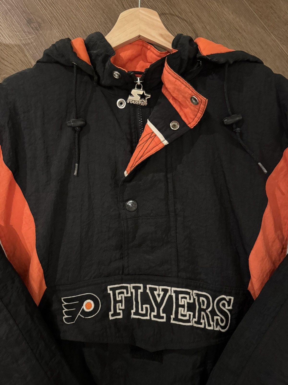 Starter 90s Starter NHL Philadelphia Flyers Black Jacket Size L Size US L / EU 52-54 / 3 - 2 Thumbnail
