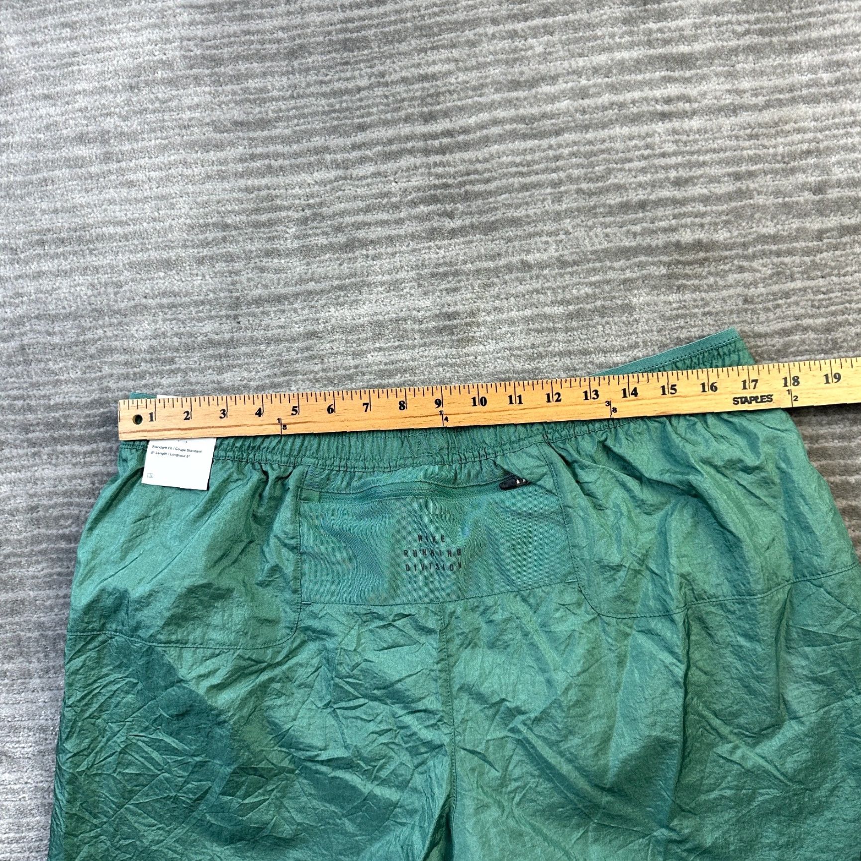 Nike Nike Shorts Mens XL Green 5" Running Division Flex Brief Lined Hybrid Drawstring Pockets Size US 36 / EU 52 - 7 Thumbnail