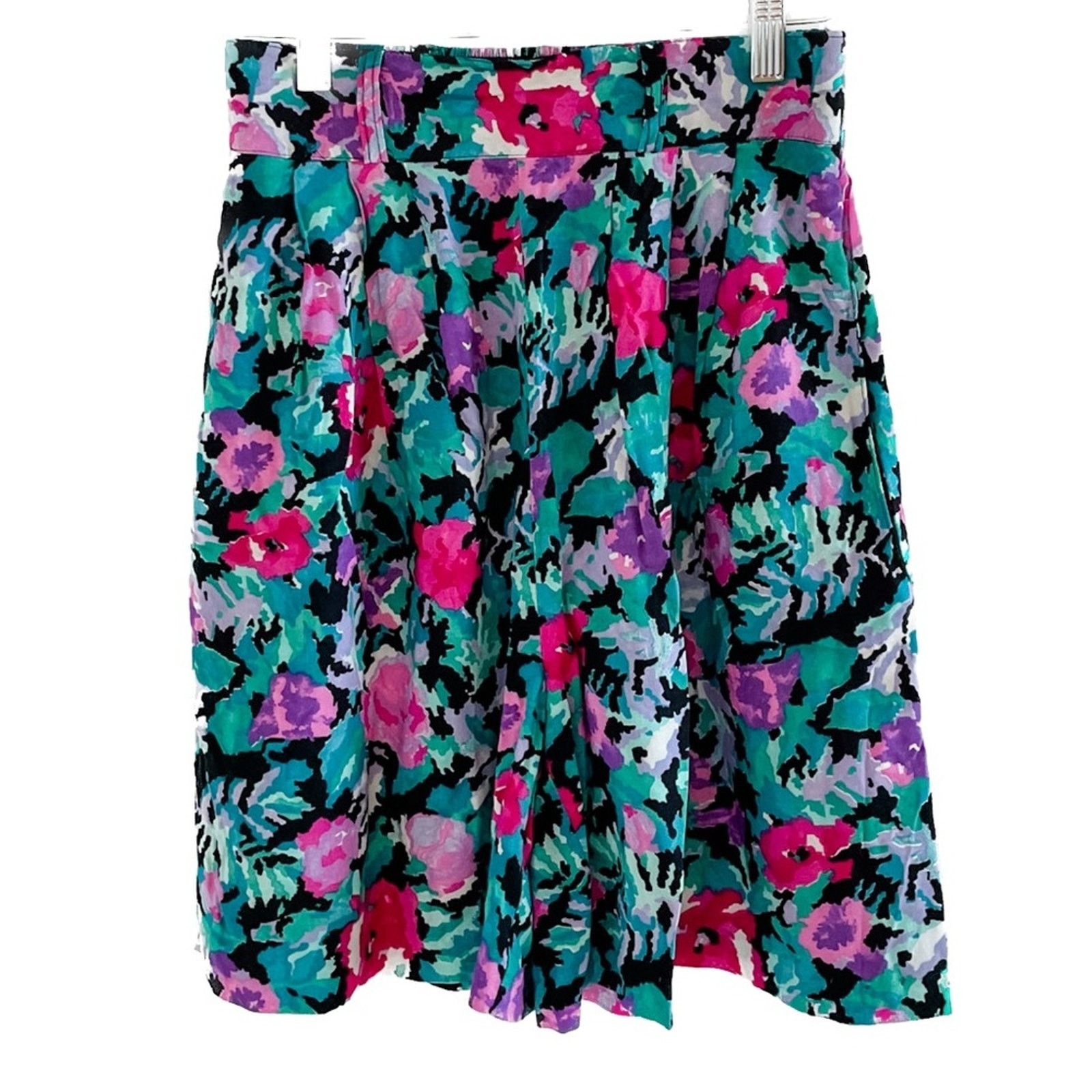 Vintage Vintage Tracy Evans floral high-rise shorts w/ pockets XS/S Size 25" / US 0 / IT 36 - 1 Thumbnail