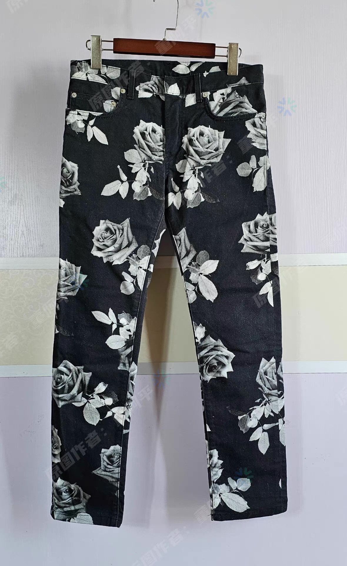 Dior Dior Men's Jean Q4 Size US 34 / EU 50 - 1 Thumbnail