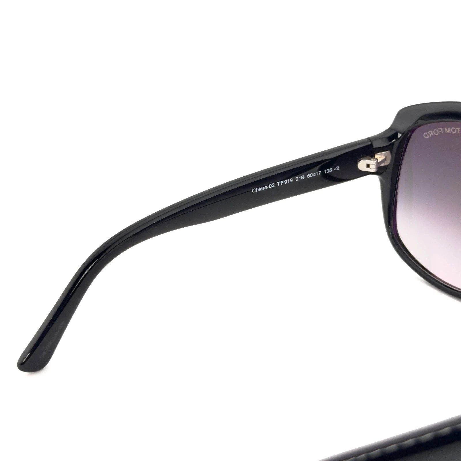 Tom Ford TOM FORD CHIARA TF0919 01B Black Bold Sunglass 0919 FT0919 Size ONE SIZE - 8 Thumbnail