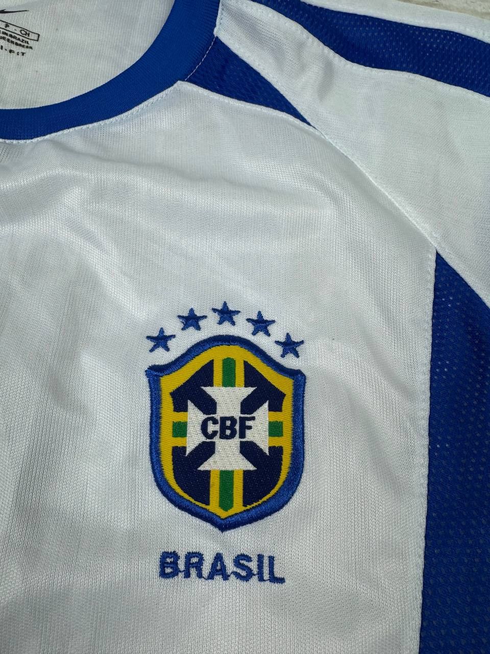 Nike Vintage Nike Brazil 2002 2004 Training Shirt Soccer Jersey Size US S / EU 44-46 / 1 - 5 Thumbnail