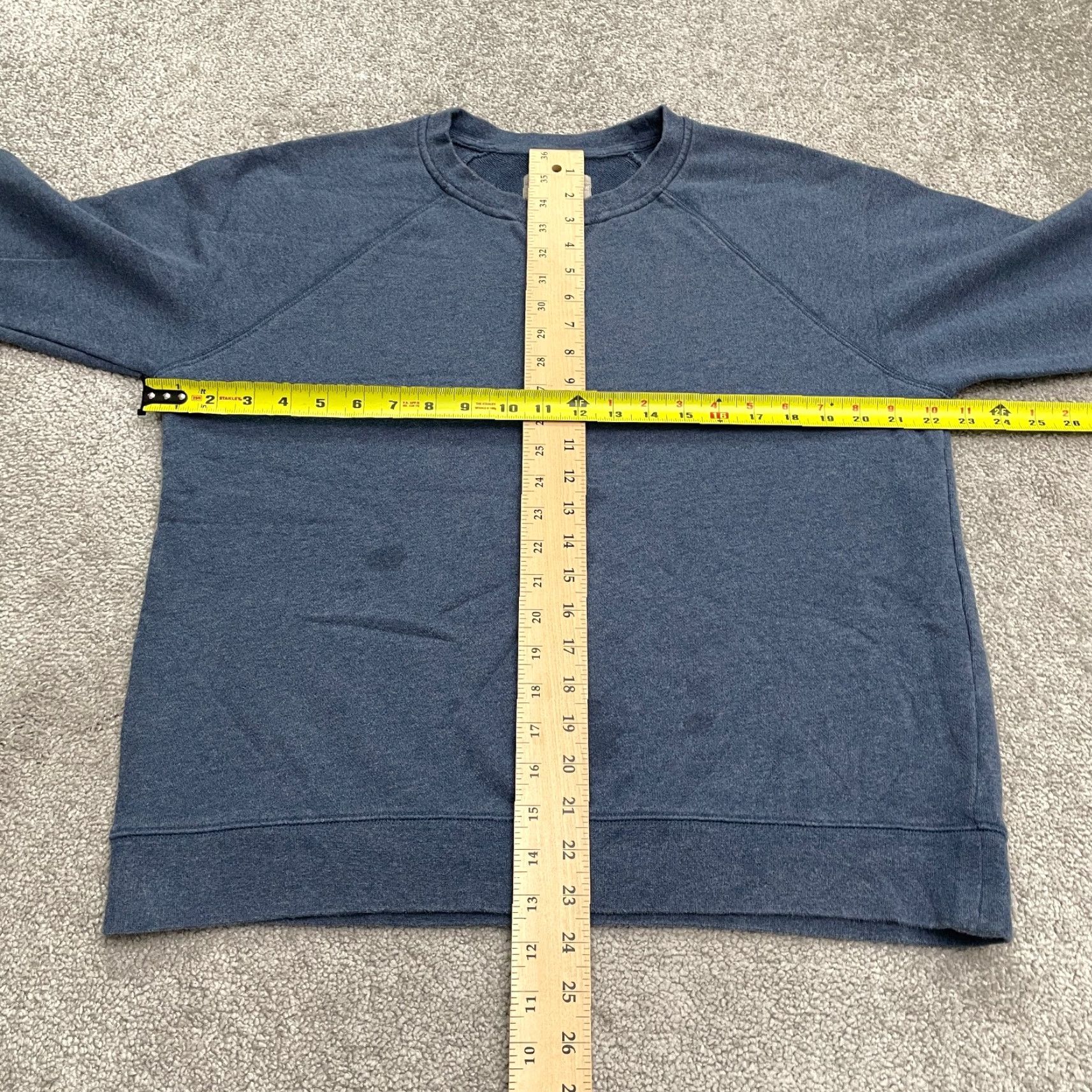 Everlane VINTAGE Everlane Pullover Sweatshirt Men Large Blue Crew Neck Casual Preppy All Seasons Size US L / EU 52-54 / 3 - 6 Thumbnail