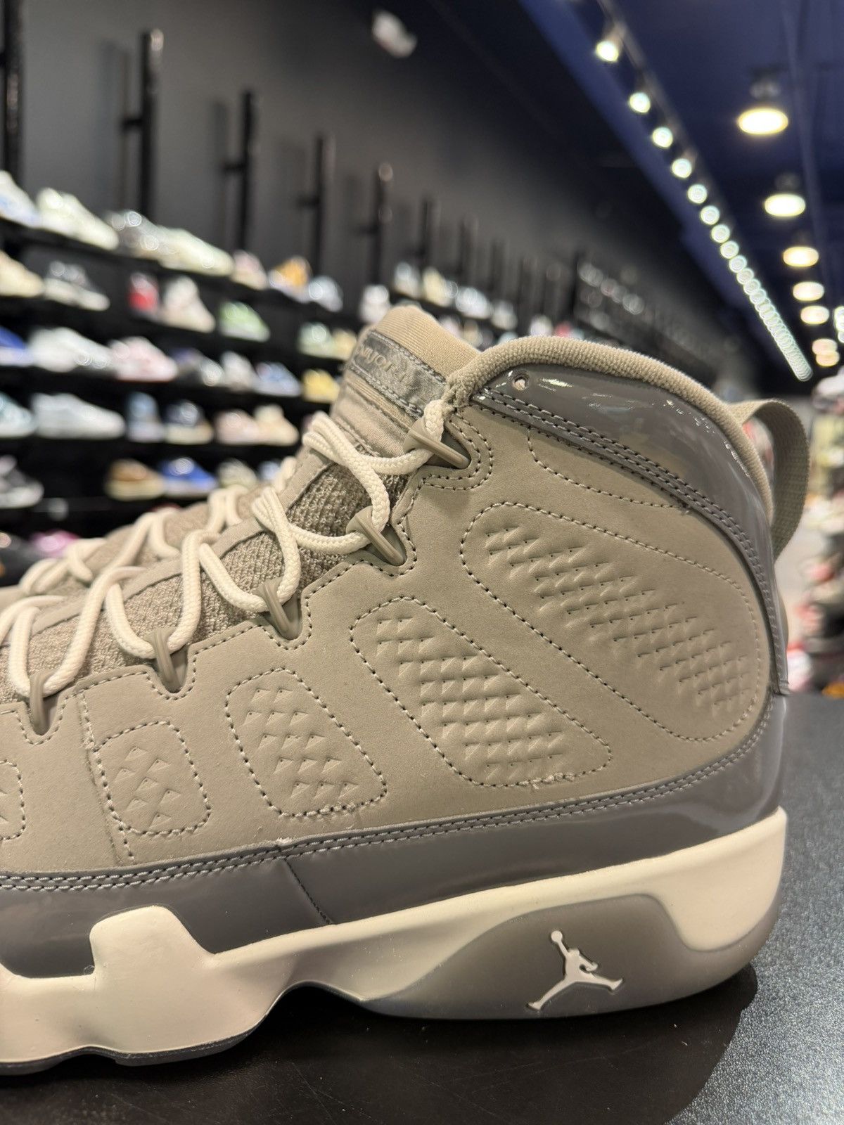 Jordan Brand Size 13 - Jordan 9 Retro Cool Grey (2025) Size US 13 / EU 46 - 5 Thumbnail