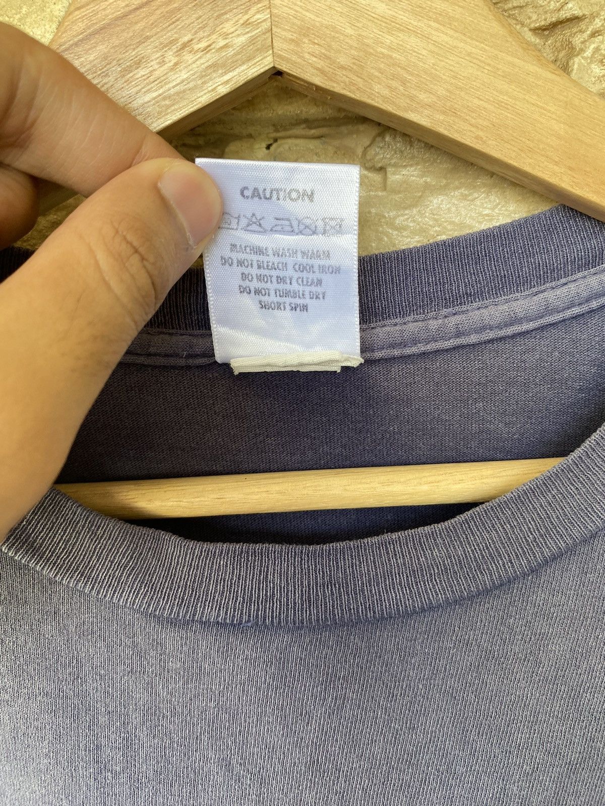 Alpha Industries × Vintage Vintage Alpha Industries Distressed Faded Tees Size US L / EU 52-54 / 3 - 7 Thumbnail