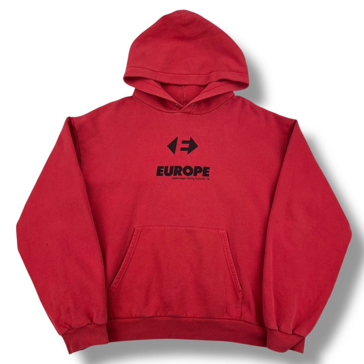 Balenciaga Balenciaga Europe Red Hoodie Size US XL / EU 56 / 4 - 2 Thumbnail
