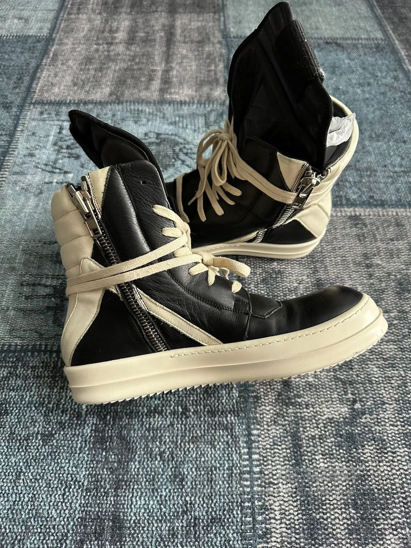 Rick Owens Rick Owens Main Line Triangle Size 39. Size US 6 / EU 39 - 3 Thumbnail